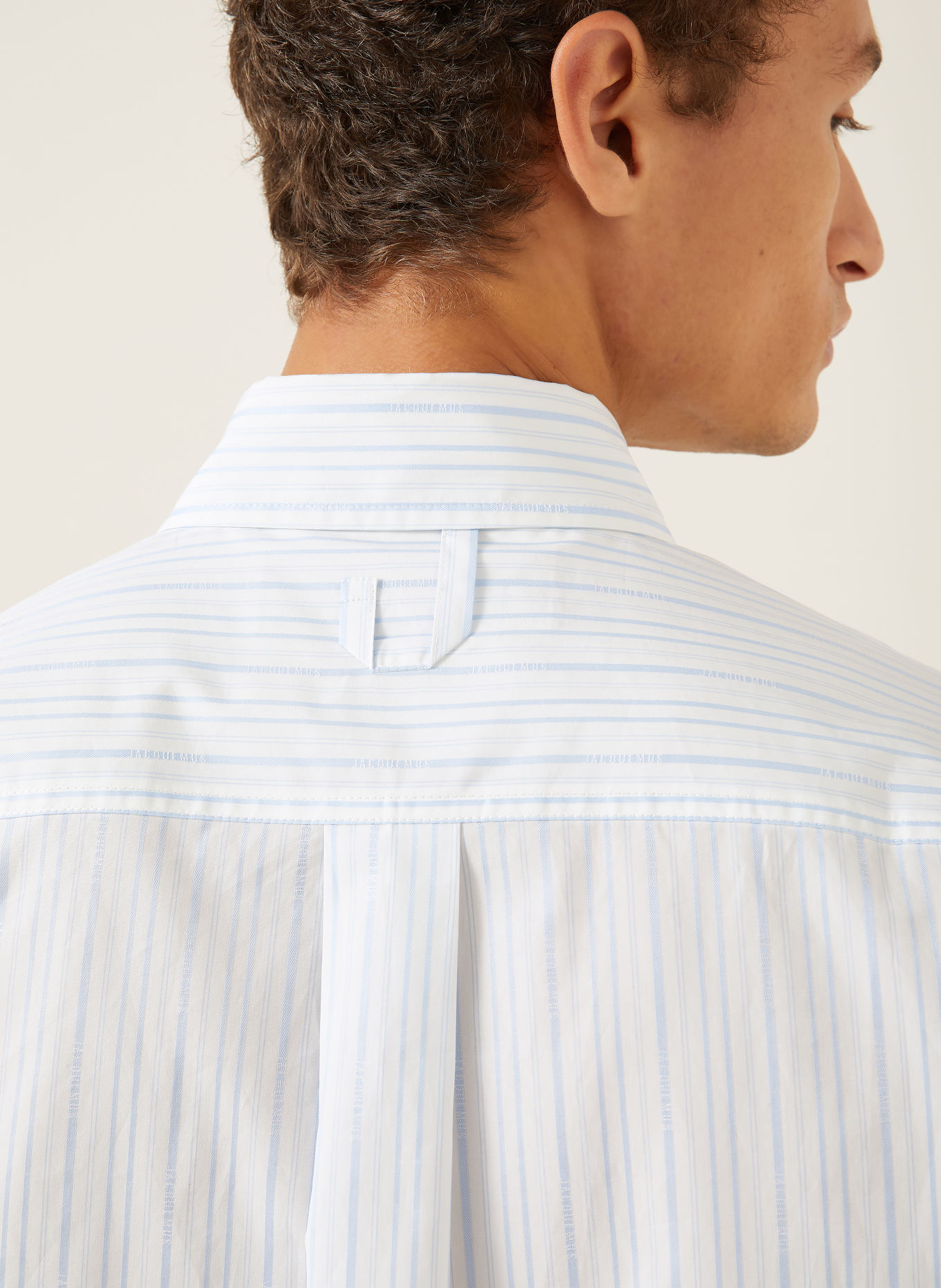 JACQUEMUS Koszula LA CHEMISE SIMON ML Comfort Fit: JASNONIEBIESKI / BIAŁY