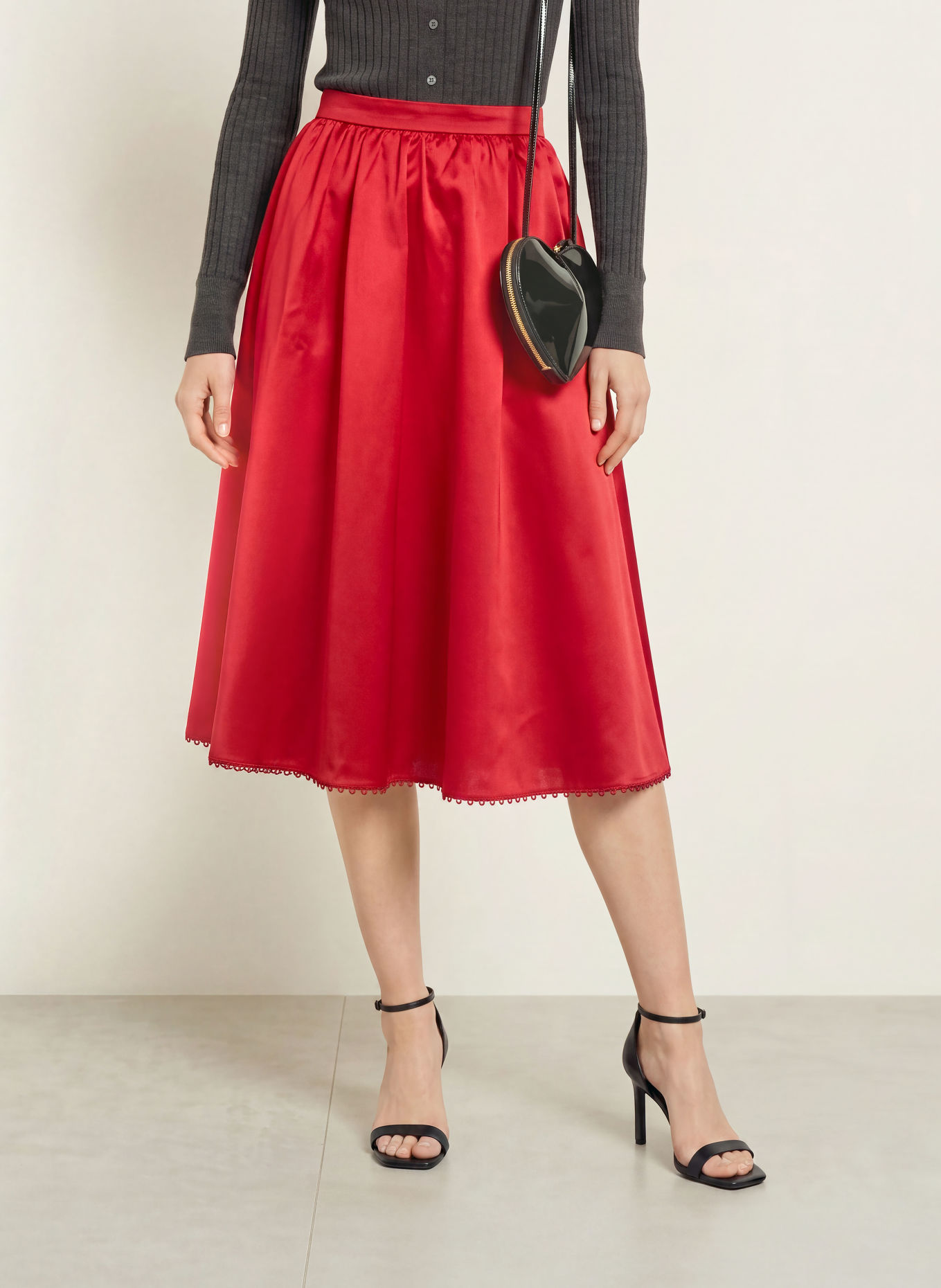 KINGA MATHE Satijnen rok: ROOD