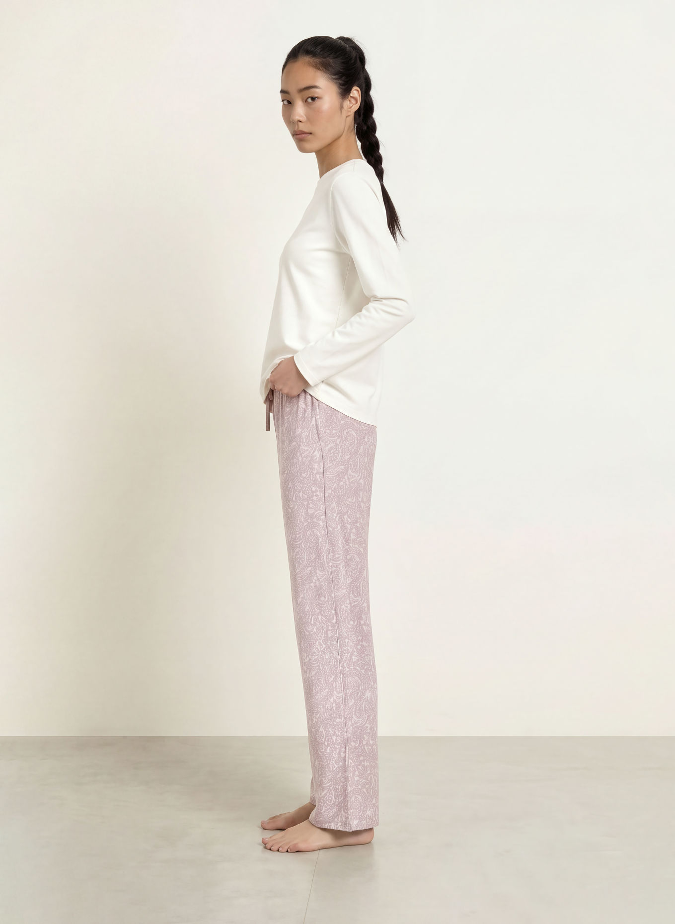 BOSS Schlafhose: BEIGE / CREME
