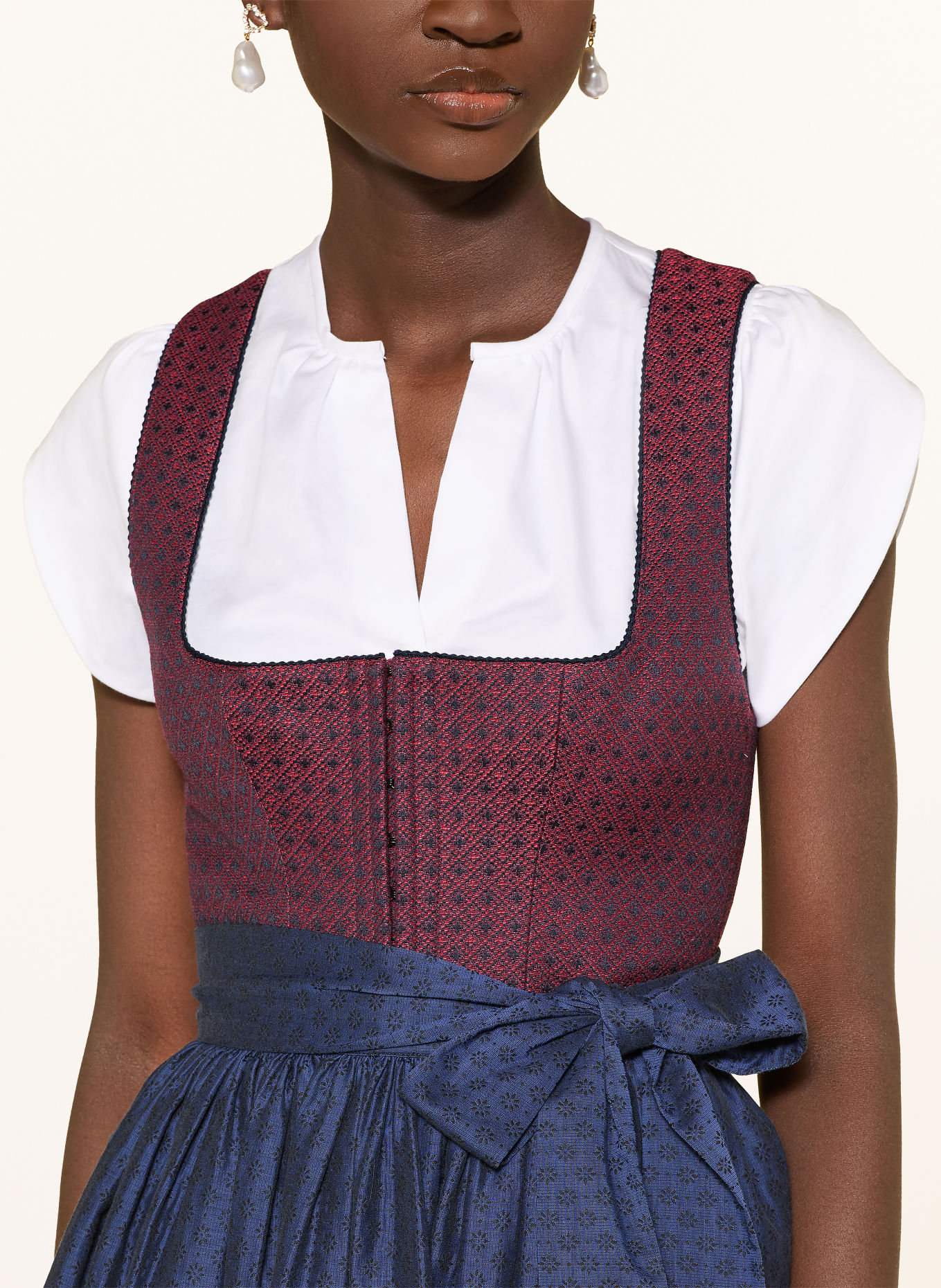 Grasegger Robe Dirndl jacquard BRITTA: ROUGE FONCÉ / BLEU FONCÉ