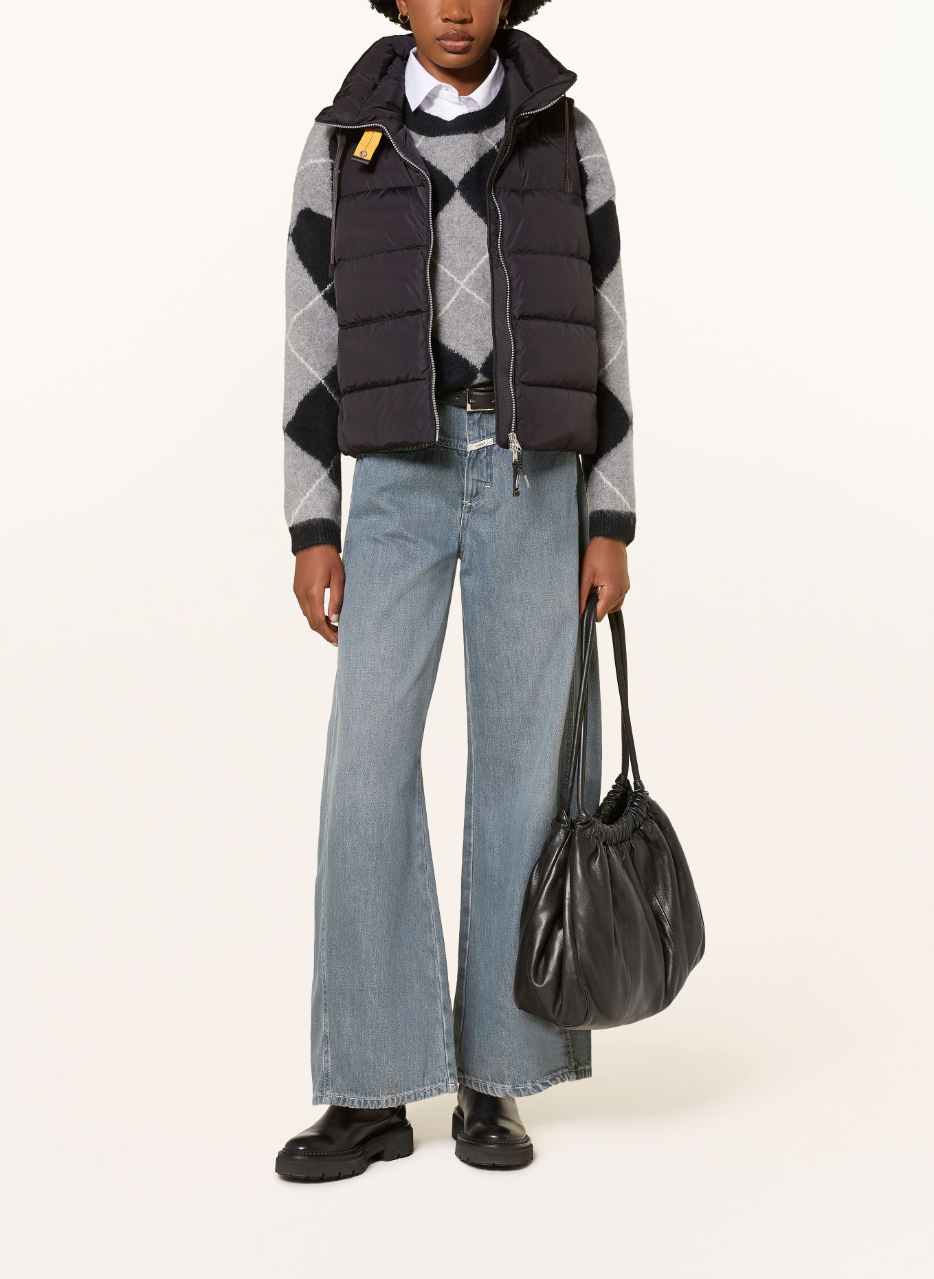 PARAJUMPERS Kamizelka puchowa NOLENE: CZARNY