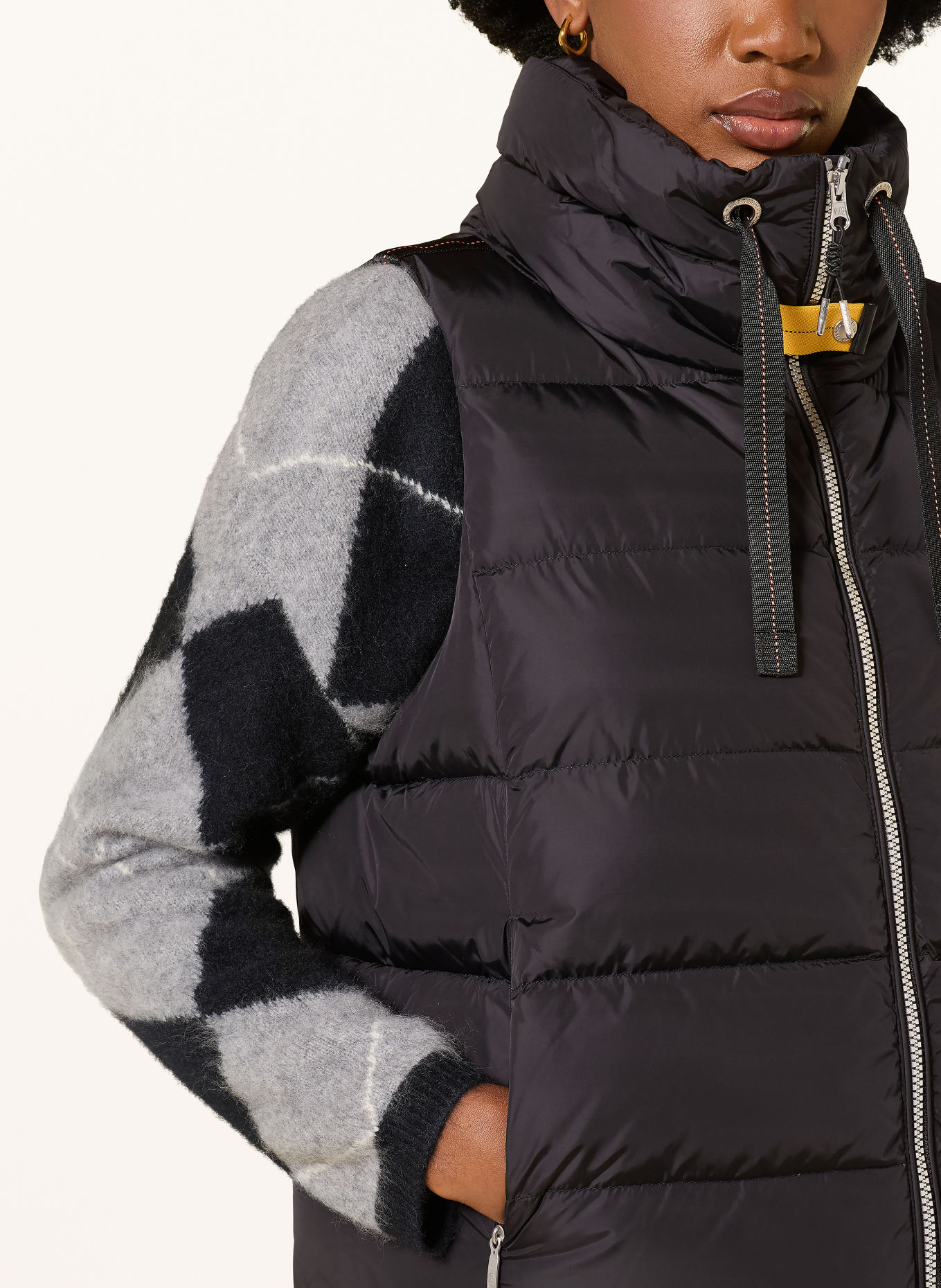 PARAJUMPERS Kamizelka puchowa NOLENE: CZARNY