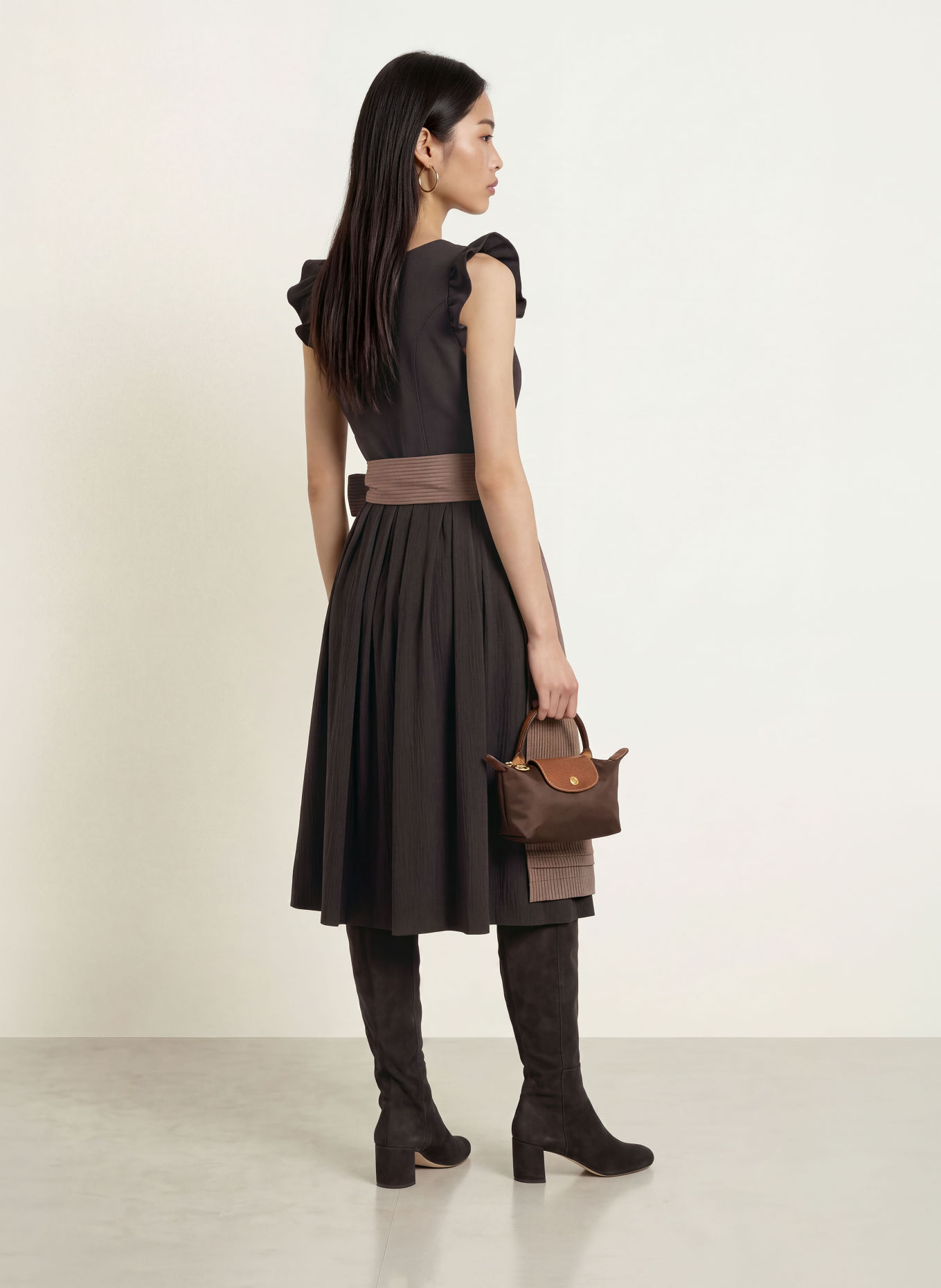 Spieth & Wensky Dirndl BRIGITTE met ruches: MARRON FONCÉ / TAUPE