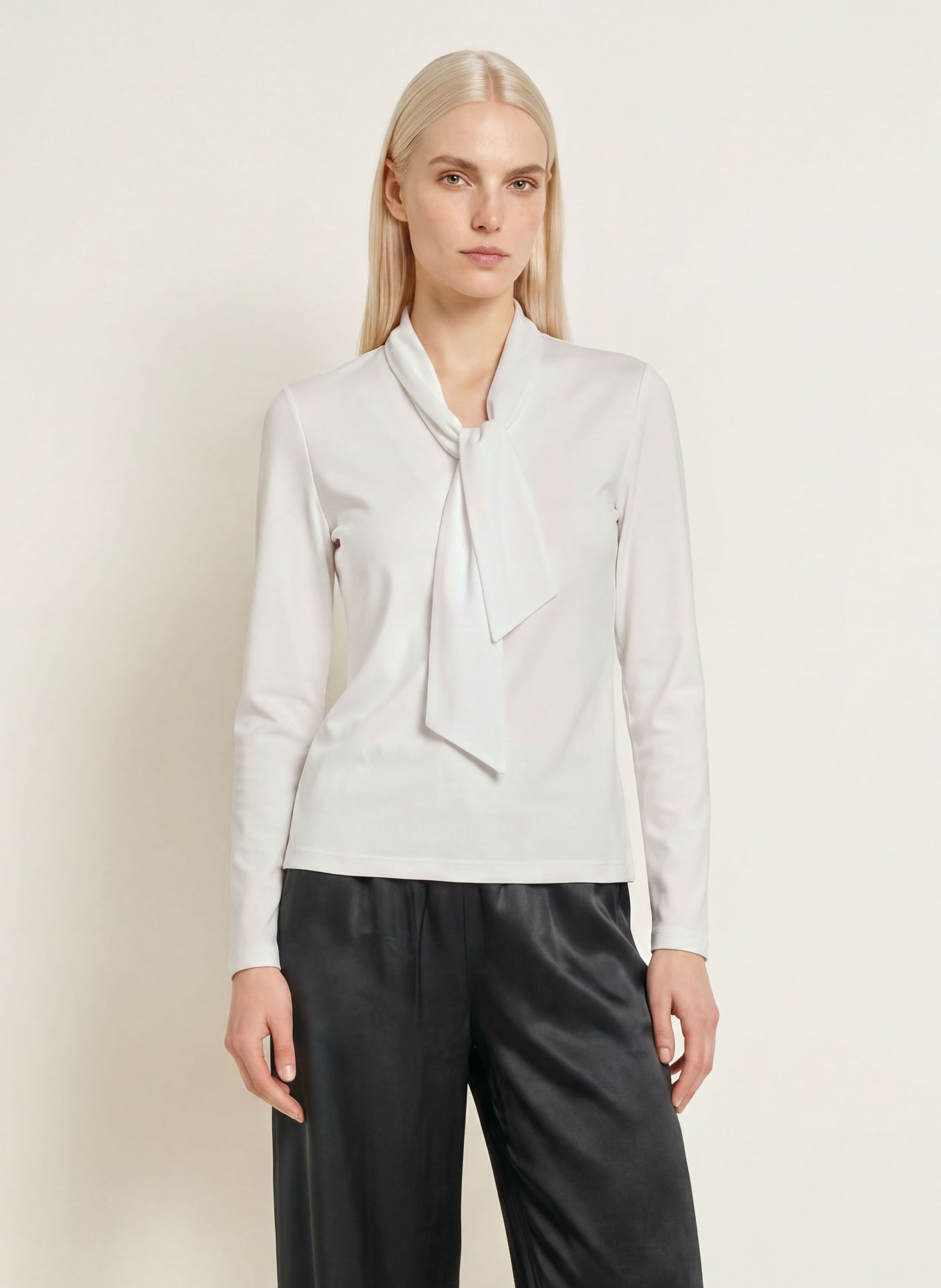 efixelle Tie-neck blouse: WHITE