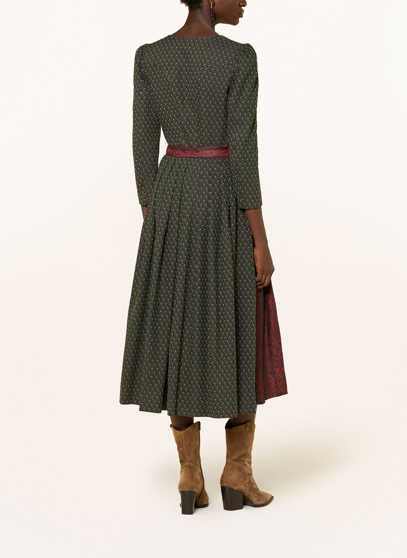 Gottseidank Dirndl AMELIE met 3/4-mouwen: DONKERGROEN / ROZE / ROOD