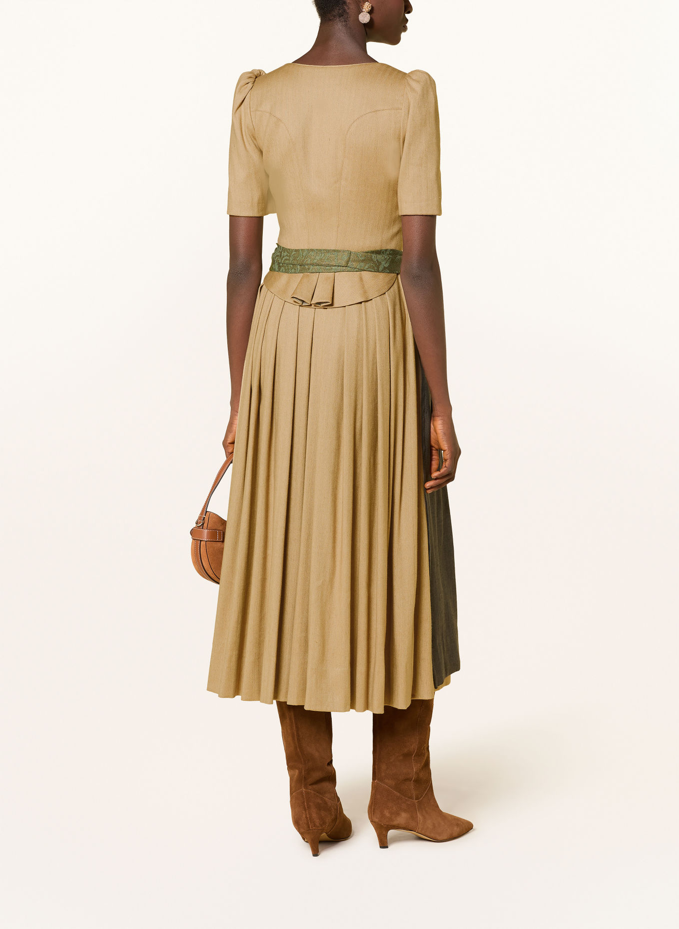 Gottseidank Dirndl HANNI mit Leinen: BEIGE / CREME / OLIV