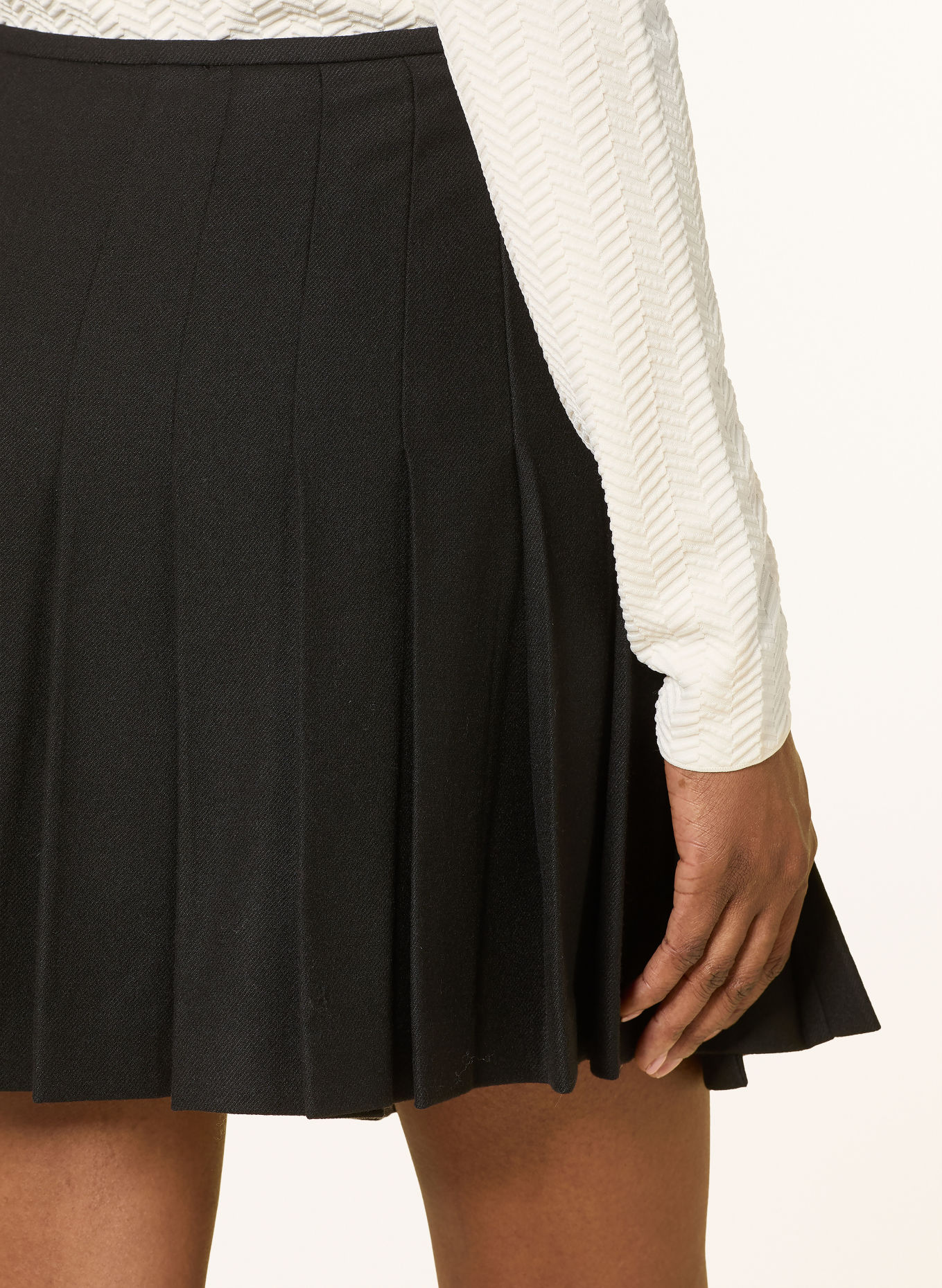 EMPORIO ARMANI Plooirok met wikkel-look: ZWART