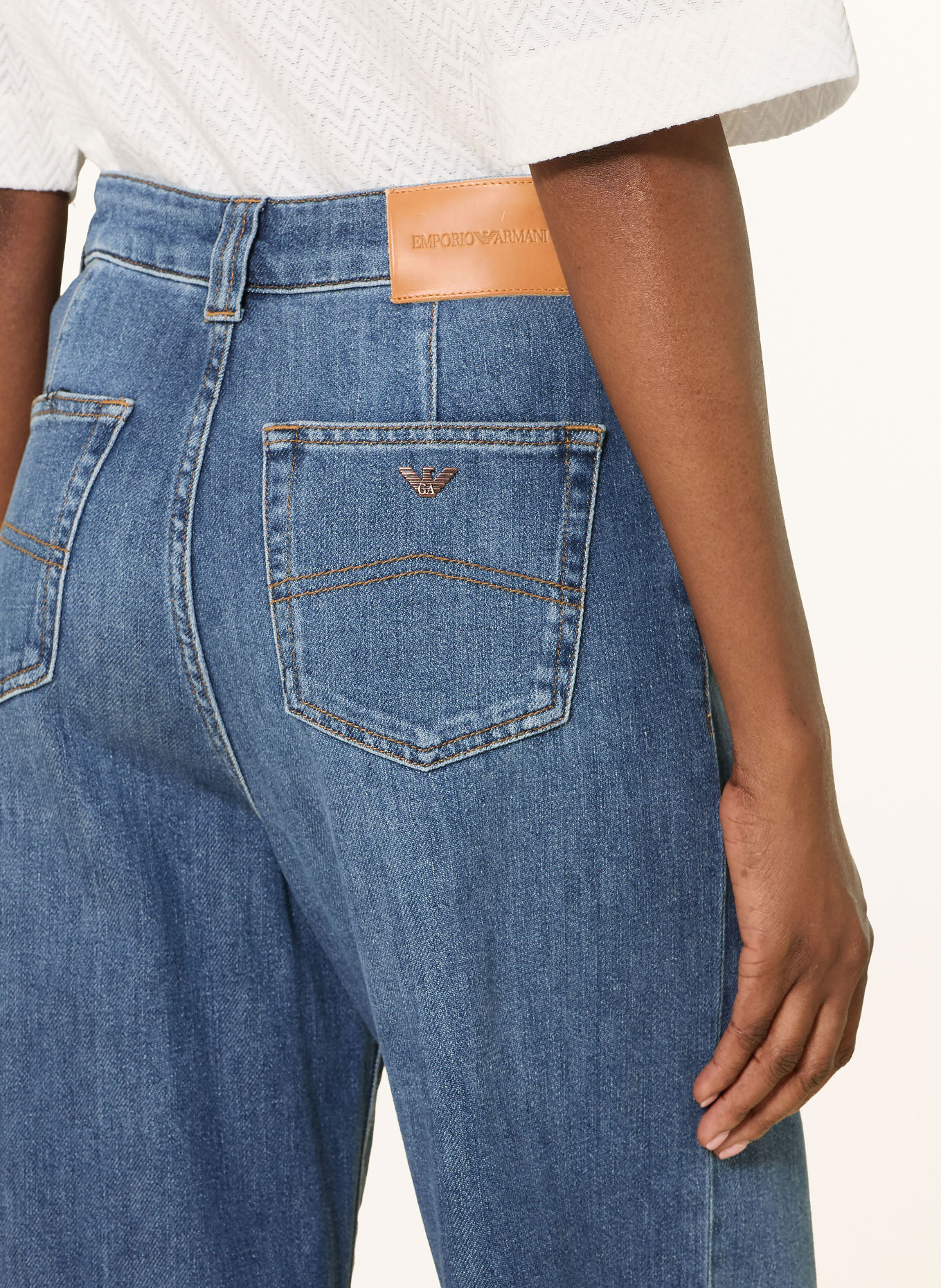 EMPORIO ARMANI Wide-Leg jeans: MB002 Medium Blue Denim