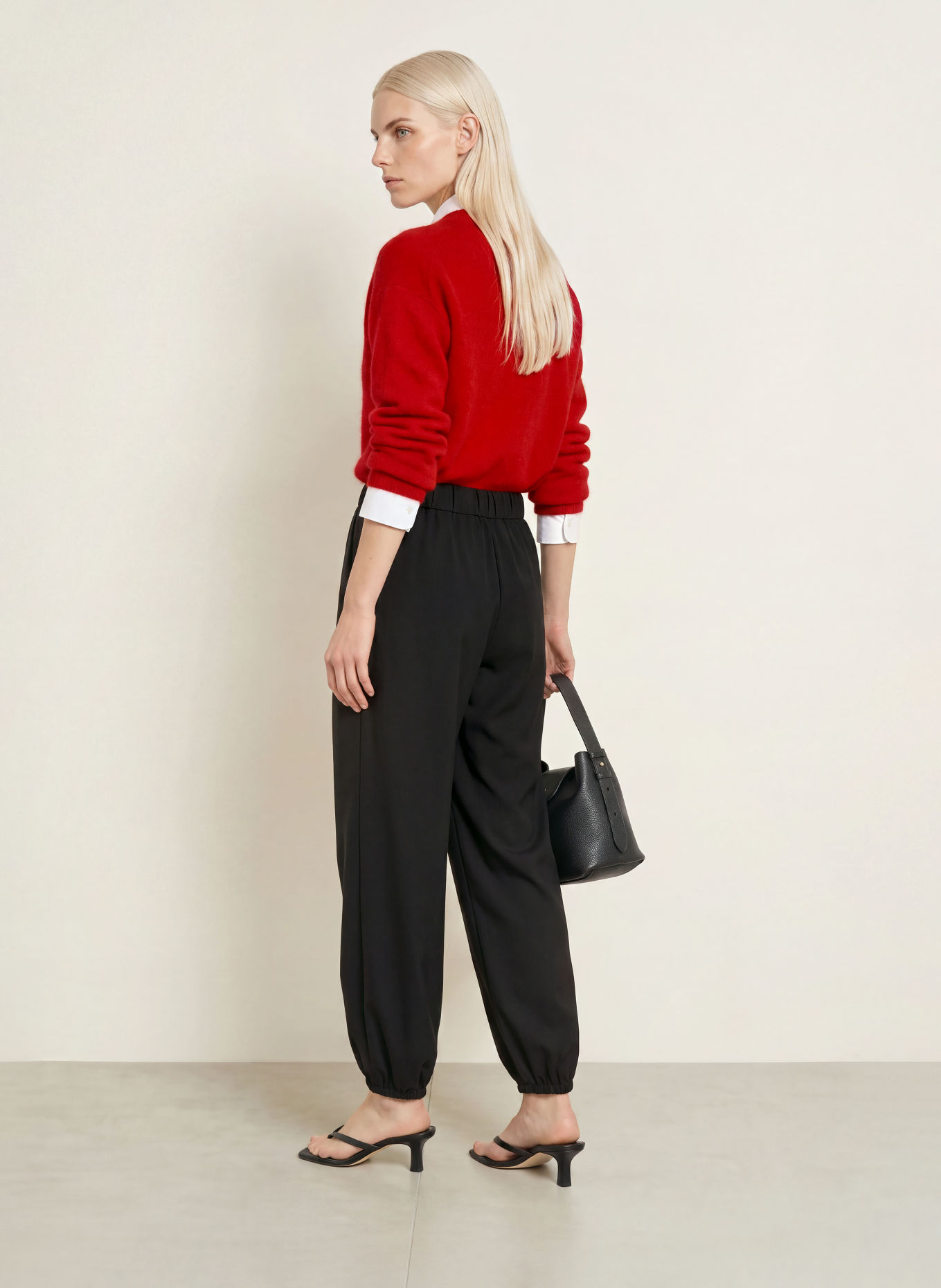 darling harbour Sweater: cranberry red