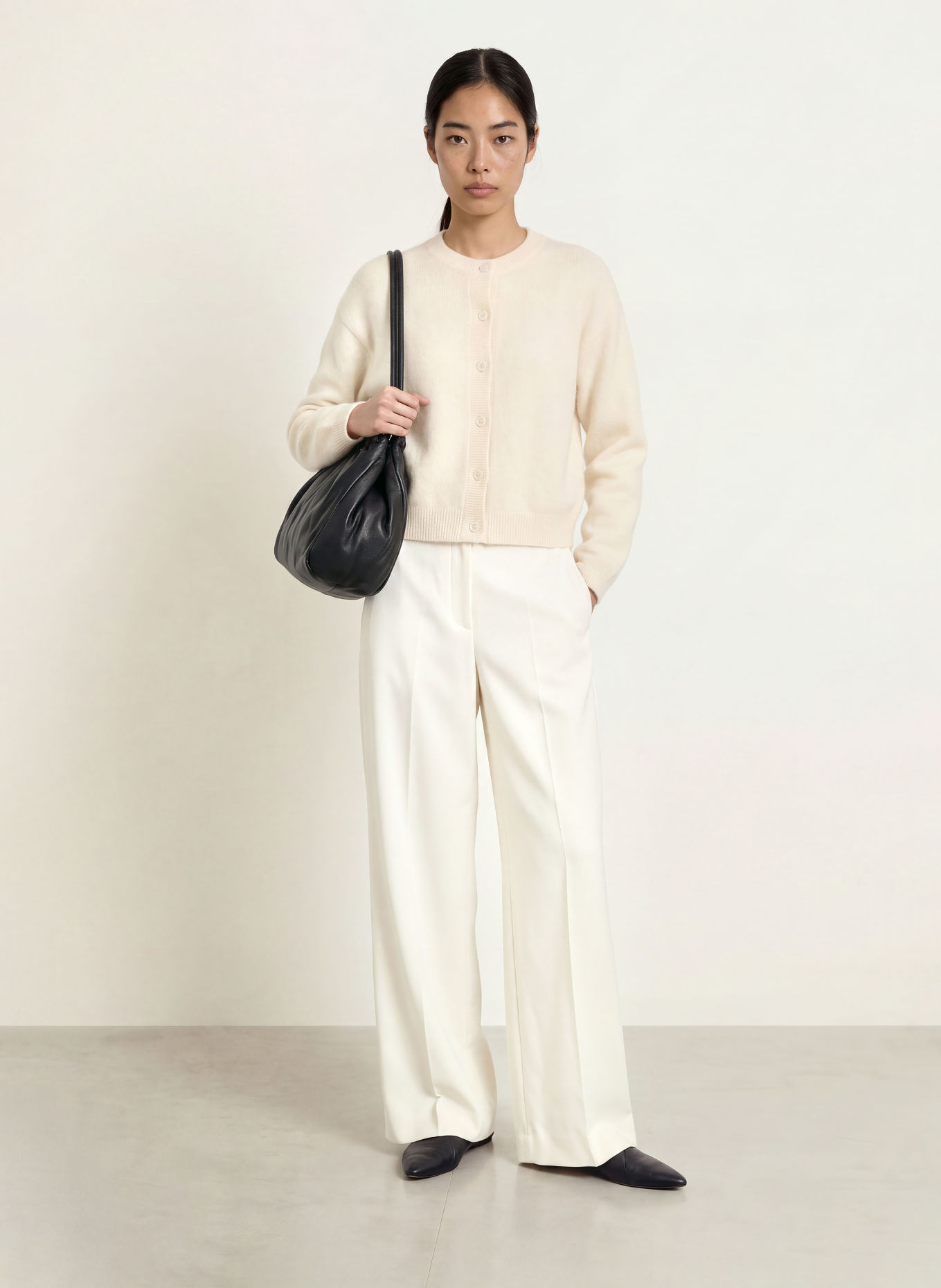 darling harbour Cardigan: OFFWHITE