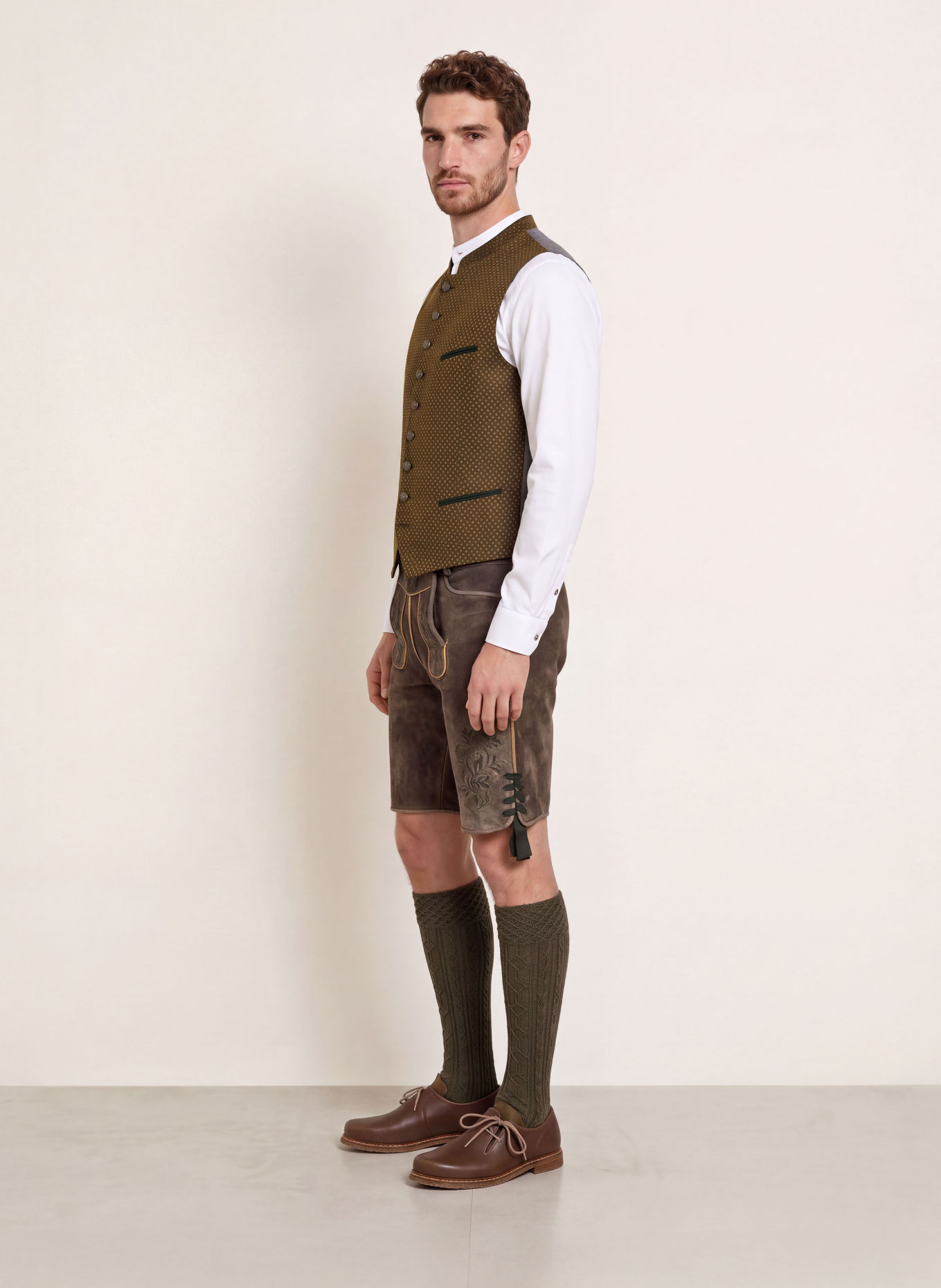 Grasegger Veste sans manches traditionnelle KREUZER 5: NOIR / BEIGE / KAKI