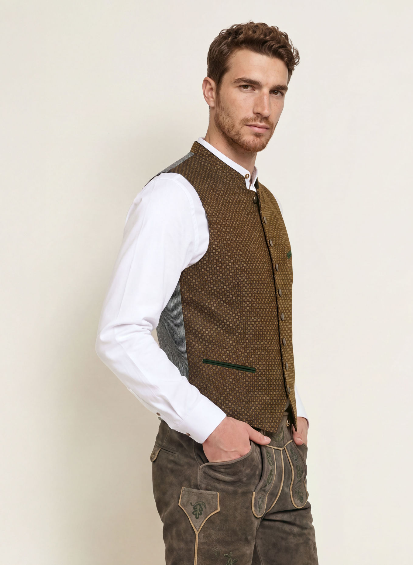 Grasegger Veste sans manches traditionnelle KREUZER 5: NOIR / BEIGE / KAKI