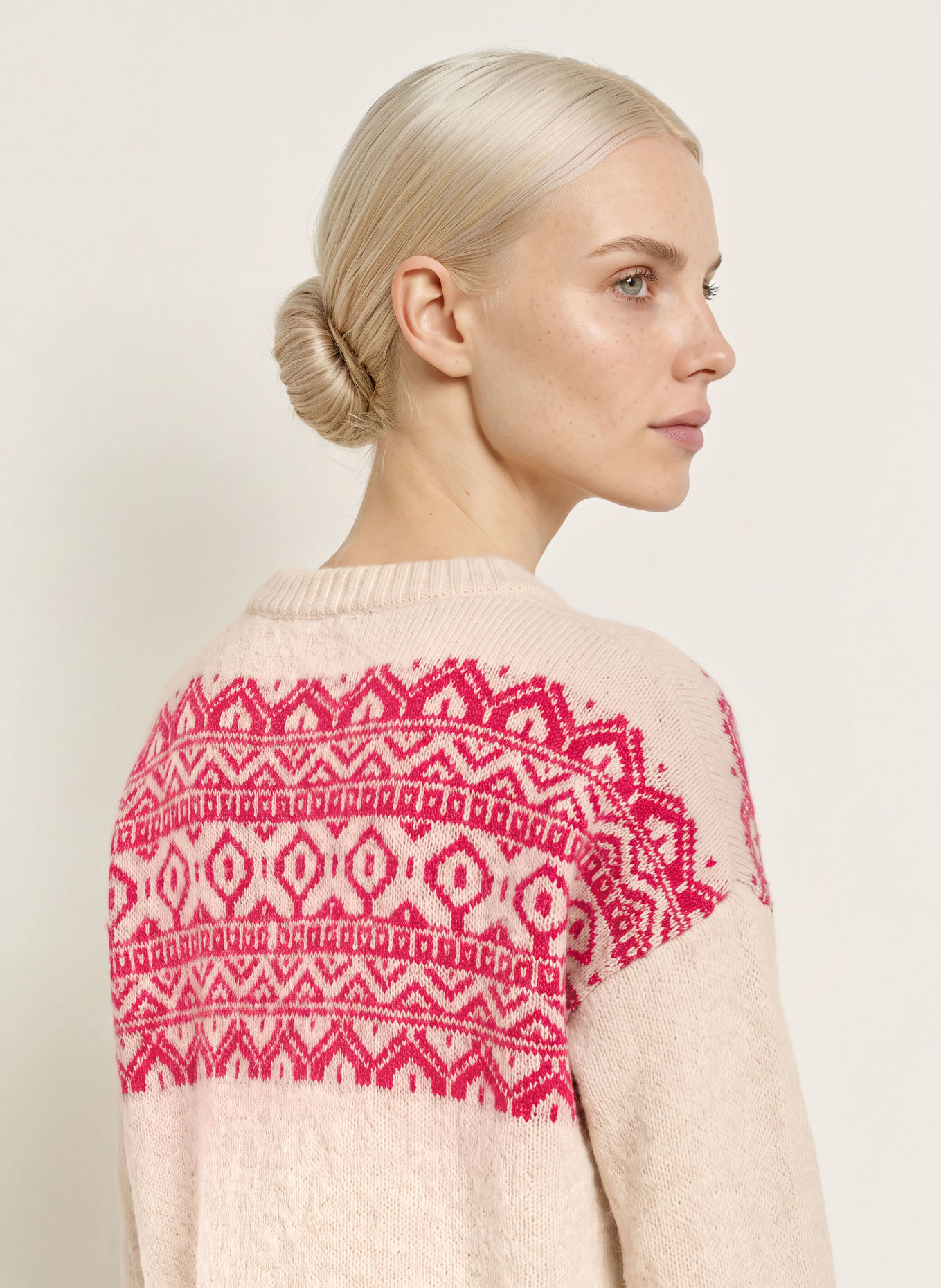 miss goodlife Pull en laine pailletée: BEIGE / ROSE FUCHSIA