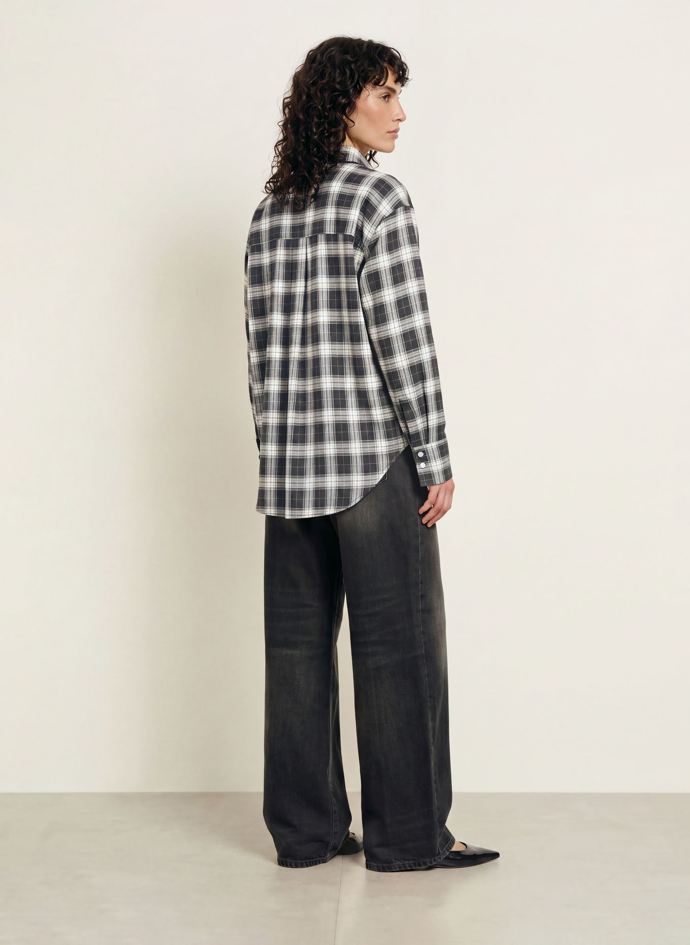 LADNERI Hemdbluse VITA: SCHWARZ / HELLBRAUN / ECRU