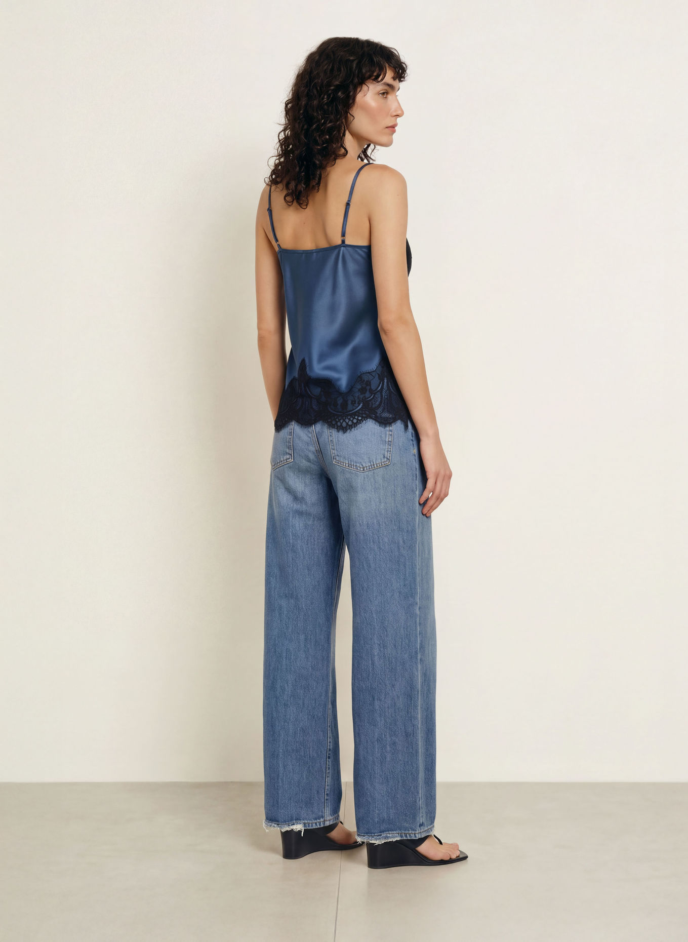 LADNERI Top DARLA: BLAU / SCHWARZ