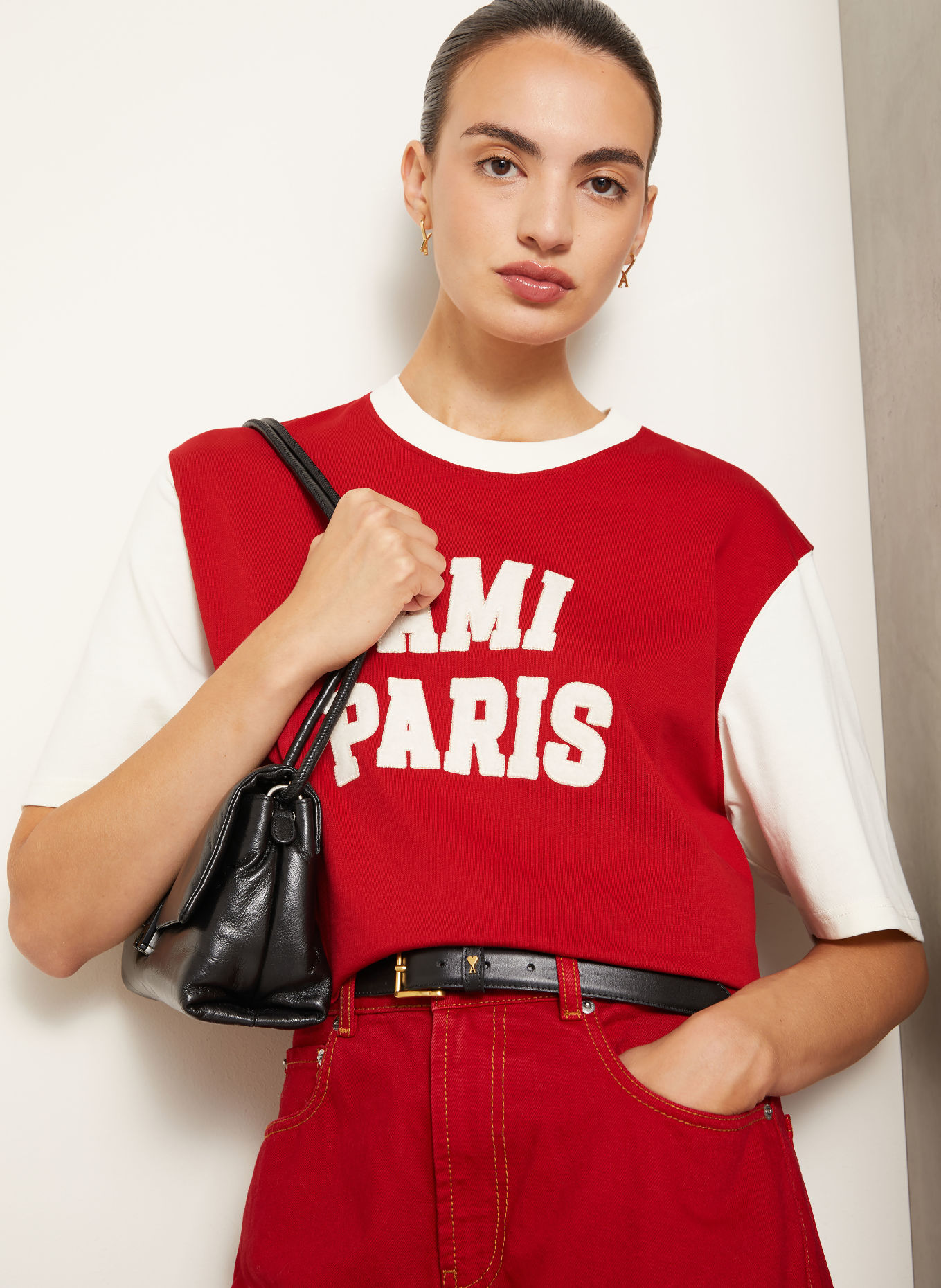AMI PARIS T-shirt: ROUGE / CRÈME