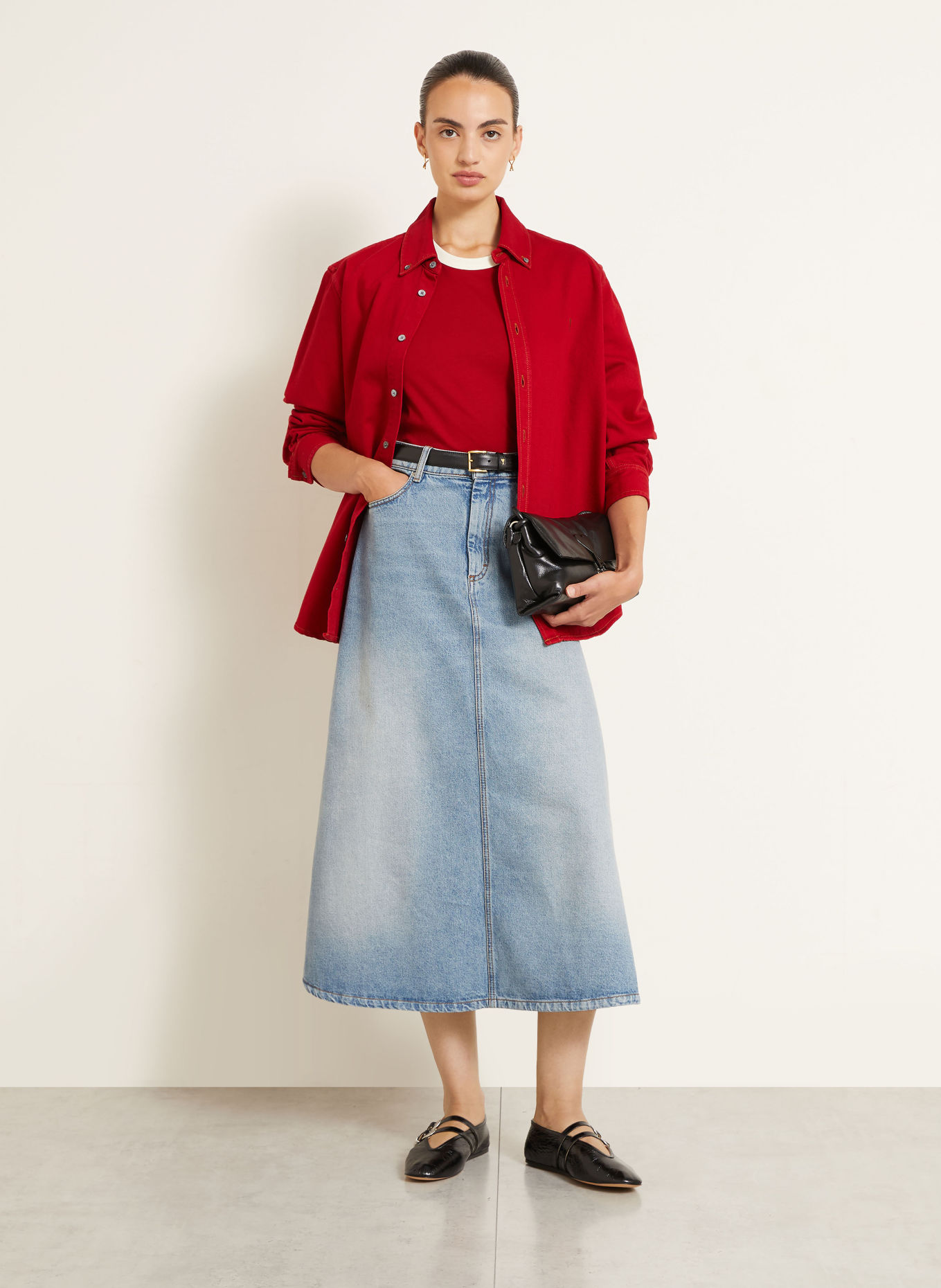 AMI PARIS T-shirt: ROUGE / CRÈME