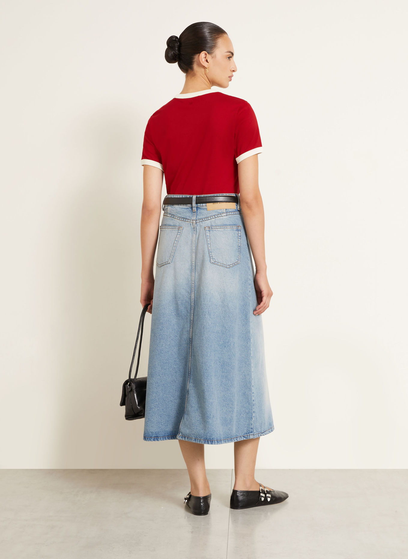 AMI PARIS T-shirt: ROUGE / CRÈME