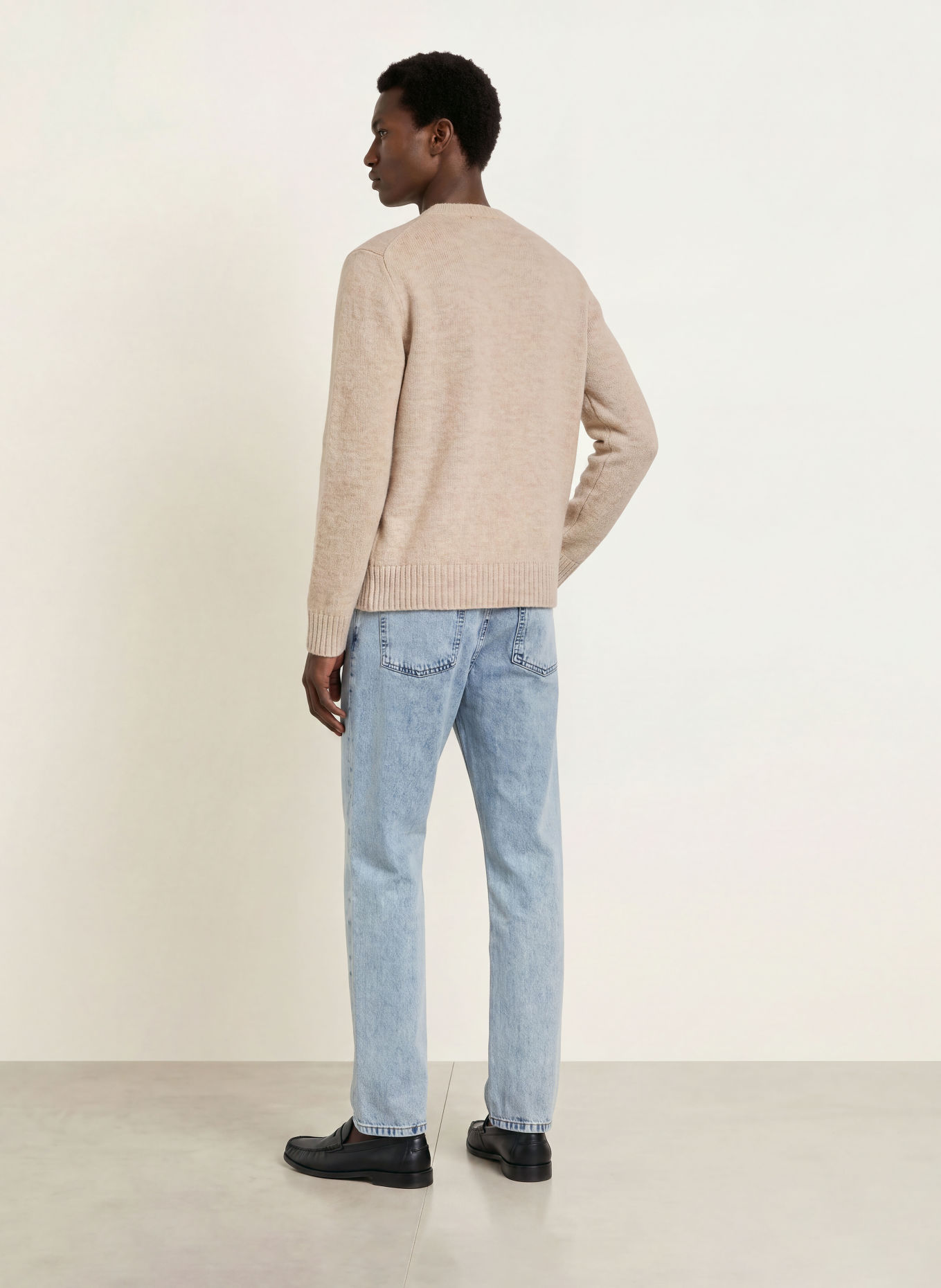 I'M BRIAN Sweater: BEIGE