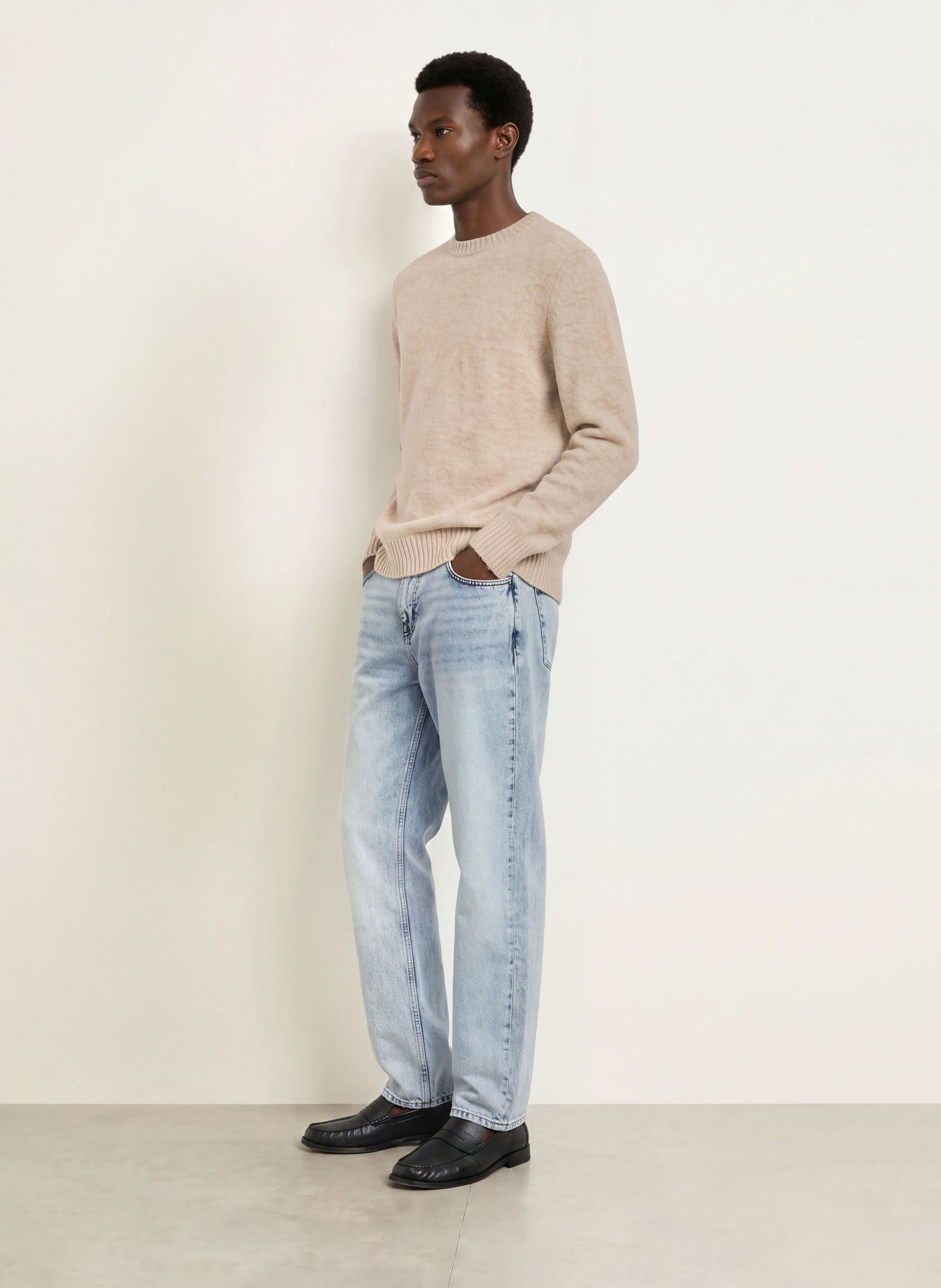I'M BRIAN Sweater: BEIGE