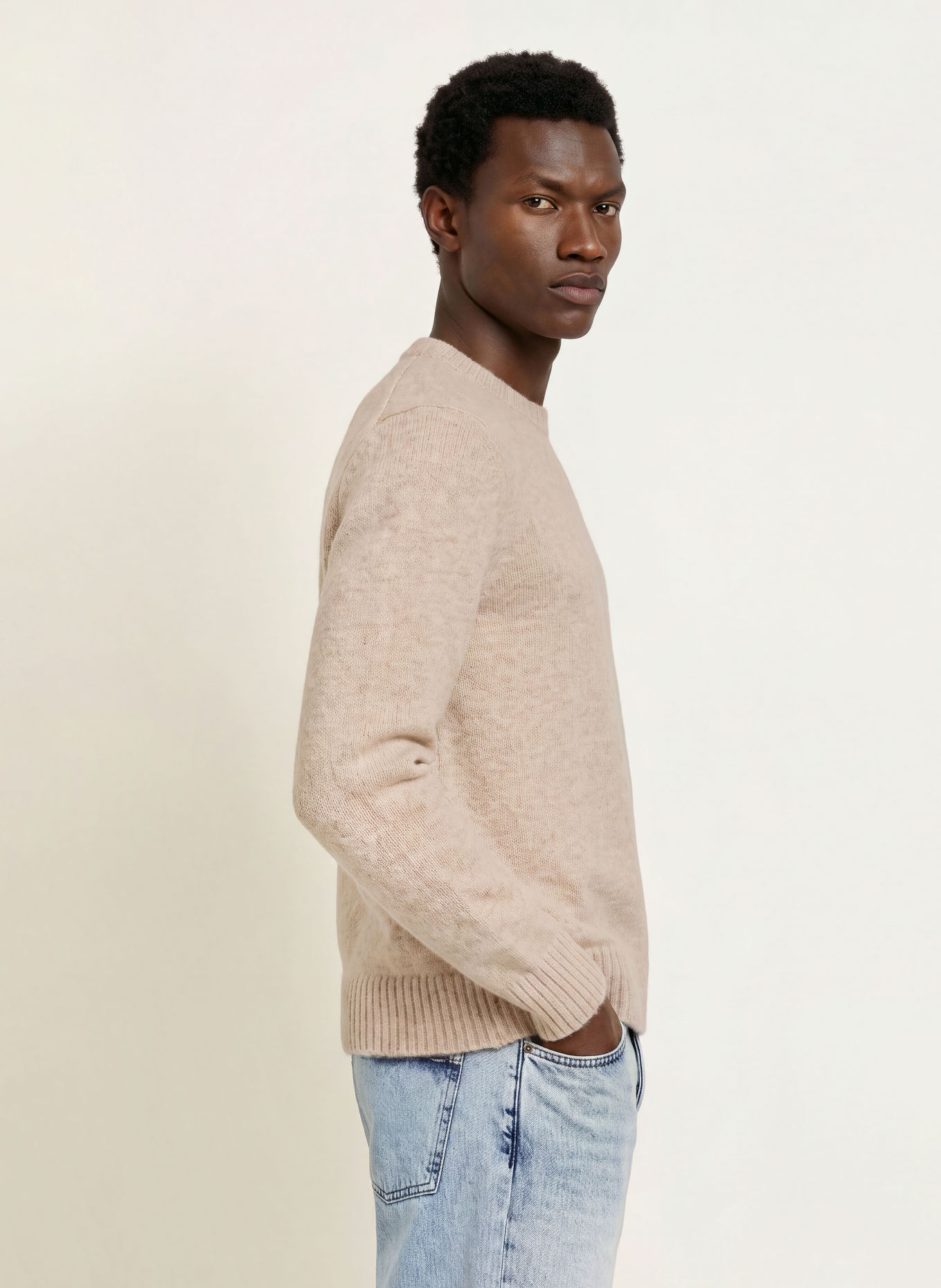 I'M BRIAN Sweater: BEIGE