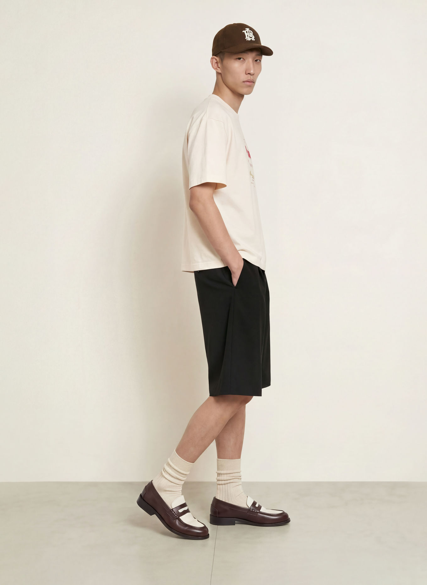 about:blank Chinoshorts: SCHWARZ