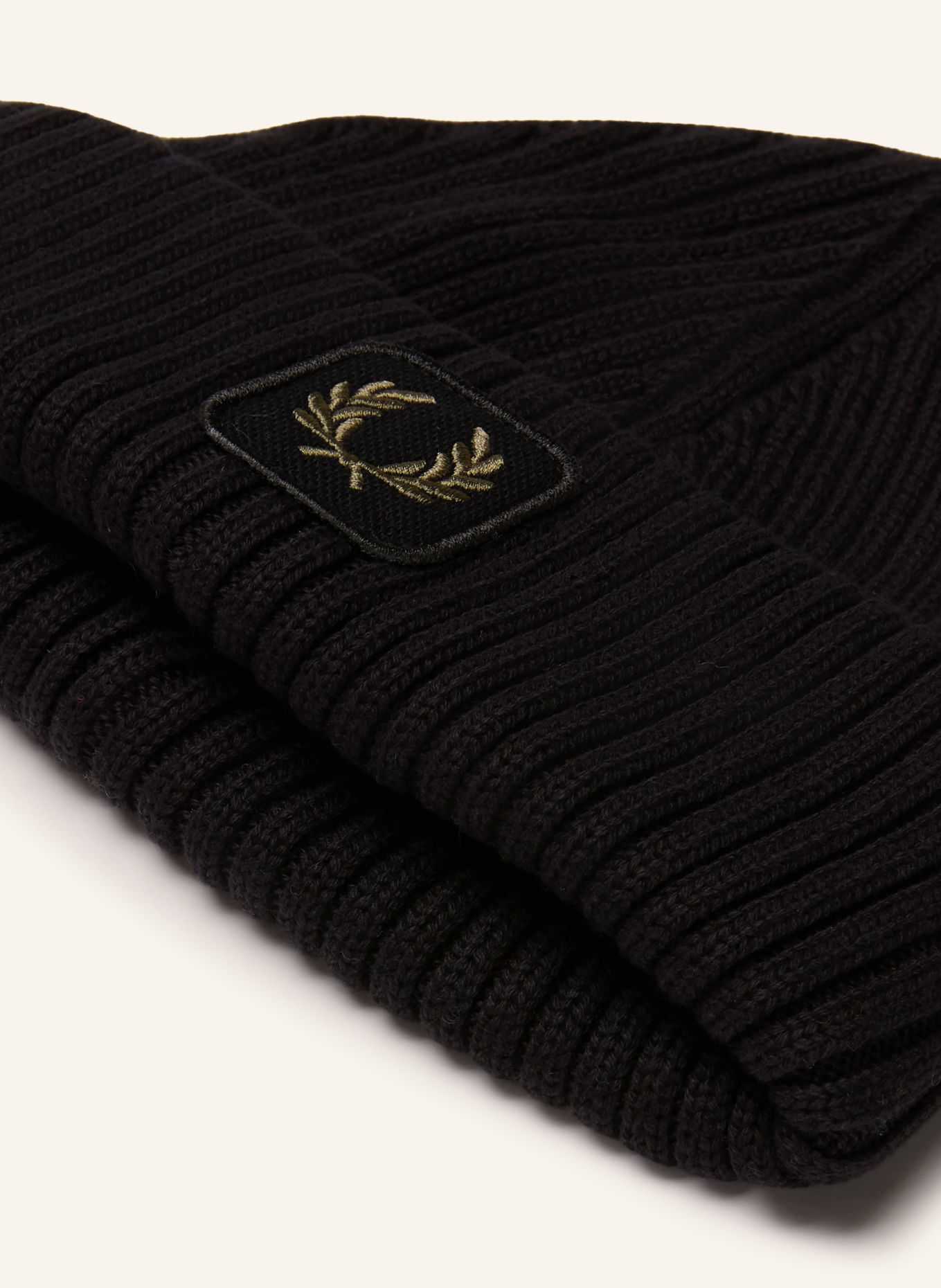 FRED PERRY Muts: ZWART