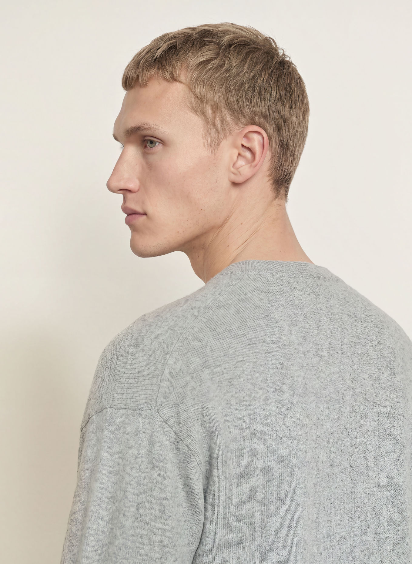 FRAME Cashmere-Pullover: GRAU