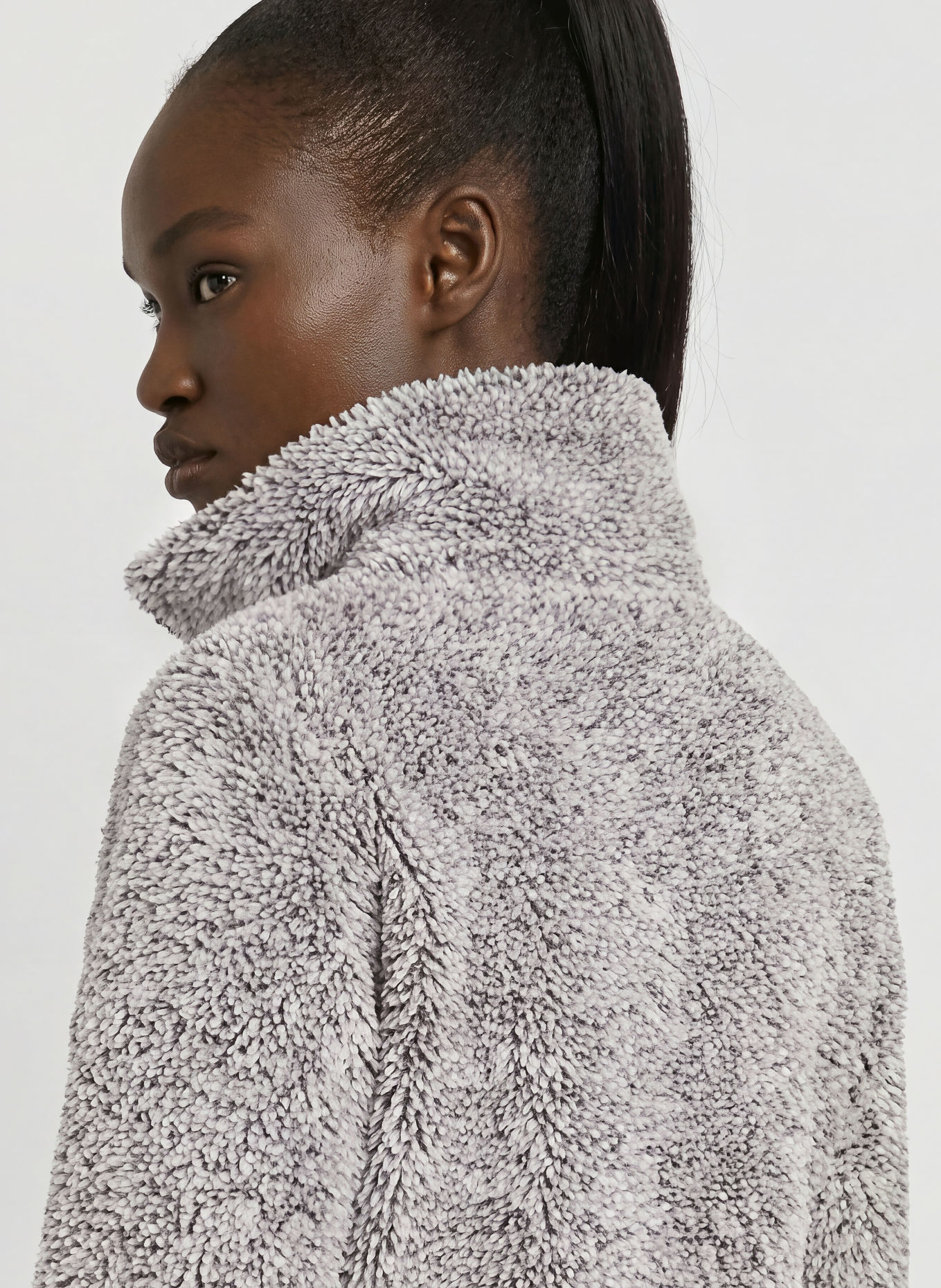 me°ru' Fleecejacke NARBONNE: SCHWARZ / WEISS