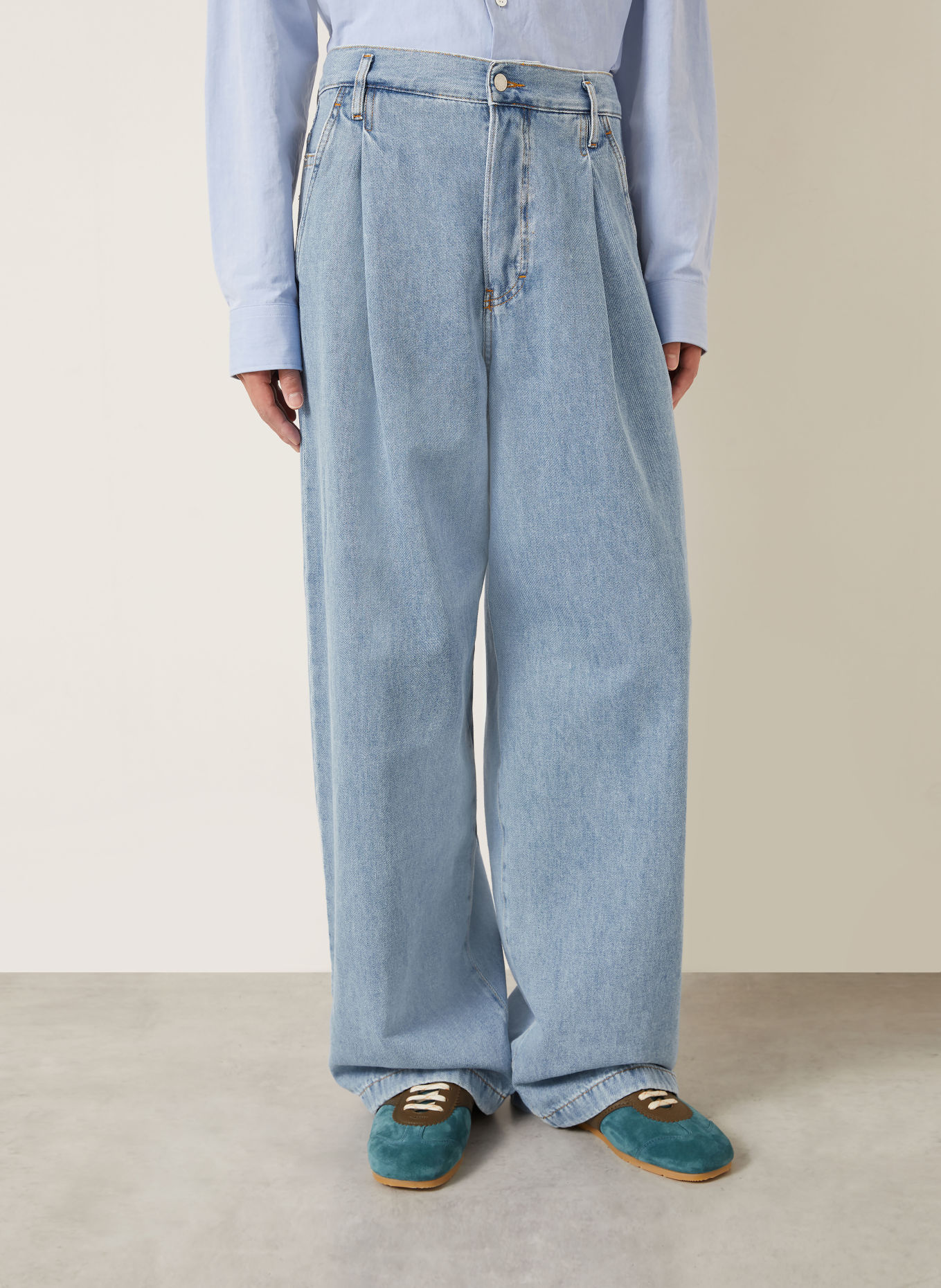 DRIES VAN NOTEN Wide Leg Jeans Regular Fit: 514 LIGHT BLUE