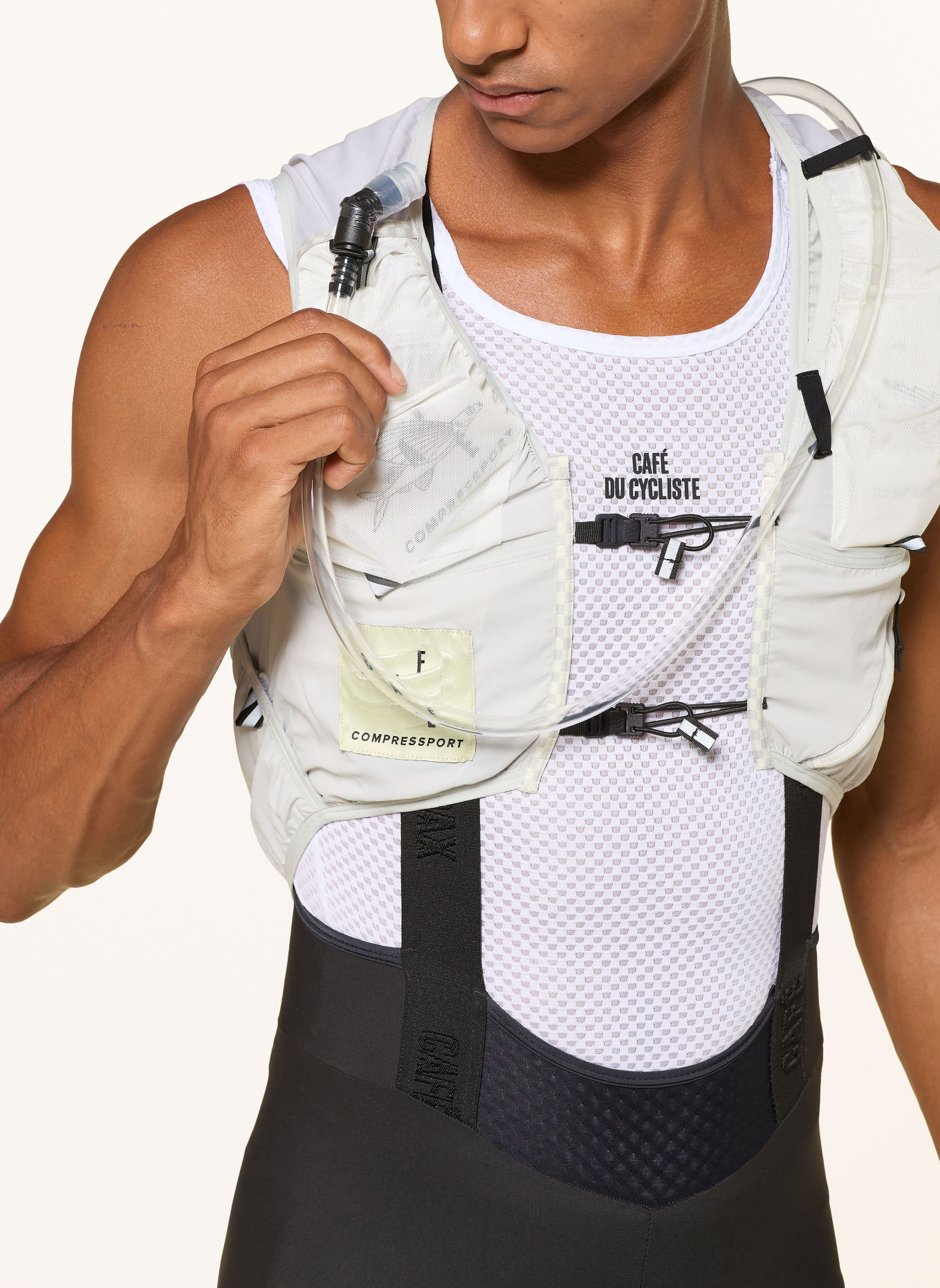 CAFÉ DU CYCLISTE Fietsbodywarmer ULTRIDE EVO 8: LICHTGRIJS / LICHTGEEL