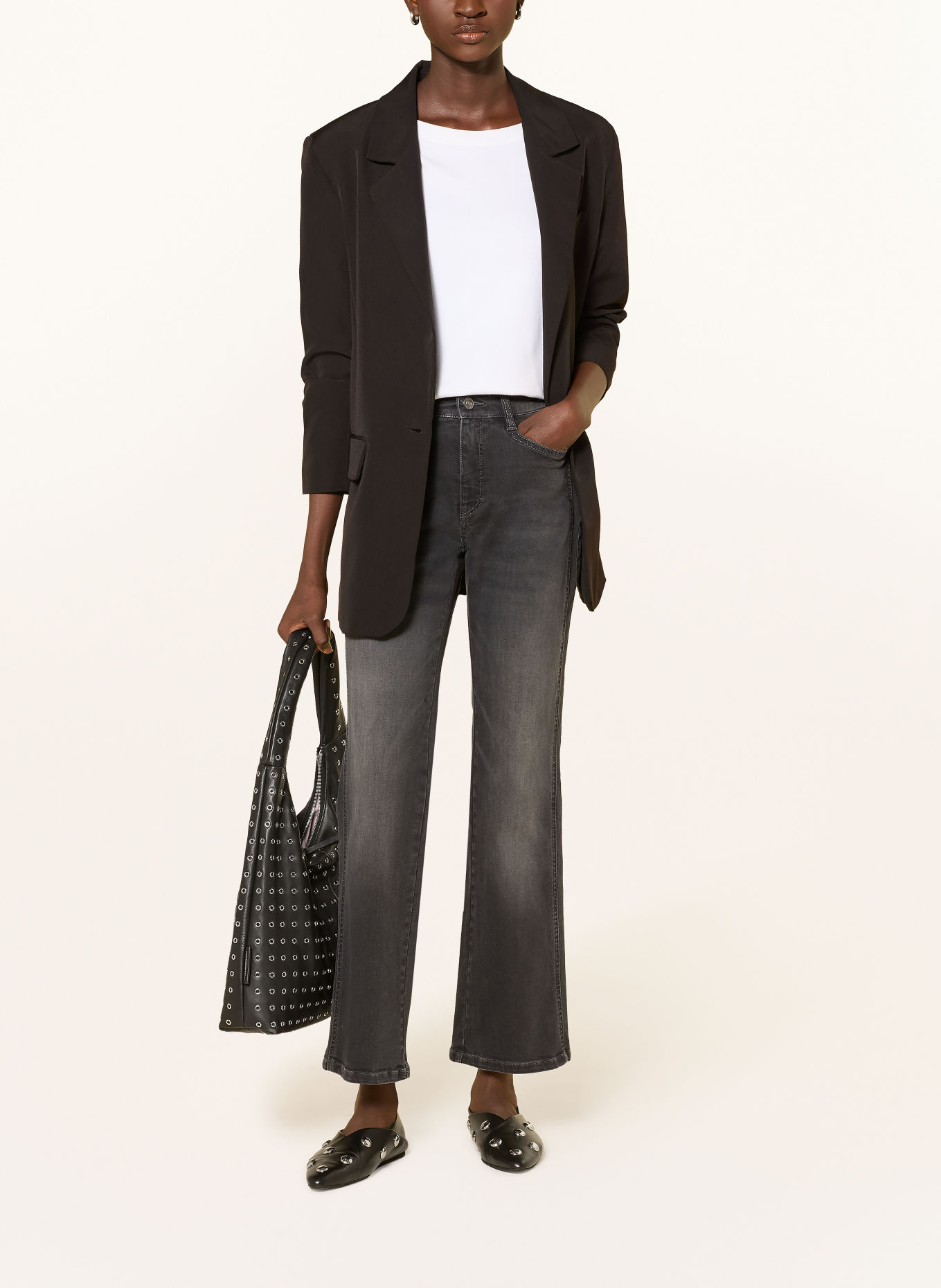 MAC LAURA GLAM Flared jeans: D990 night shadow wash