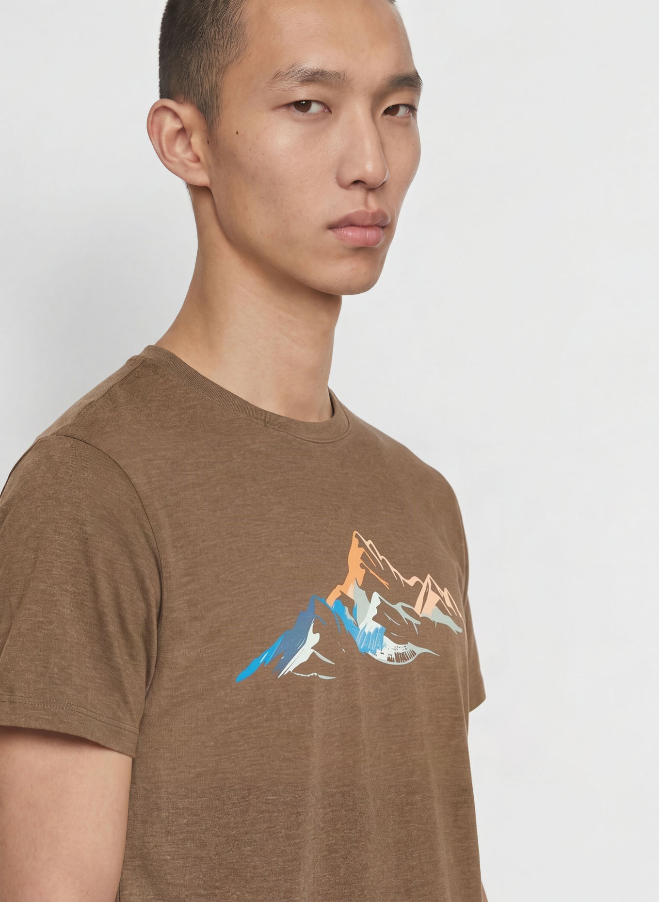 me°ru' Trainingsshirt BRITO 2.0: MARRON FONCÉ