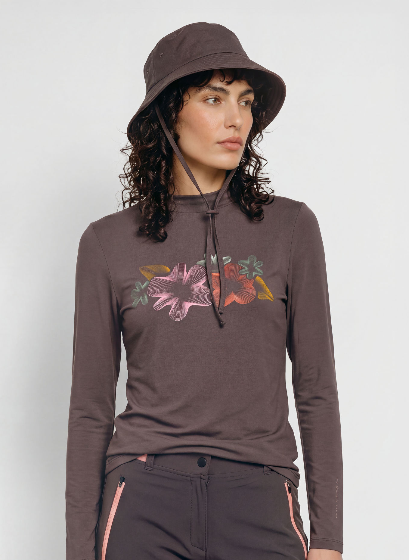 me°ru' Longsleeve LIDKÖPING: MARRON FONCÉ