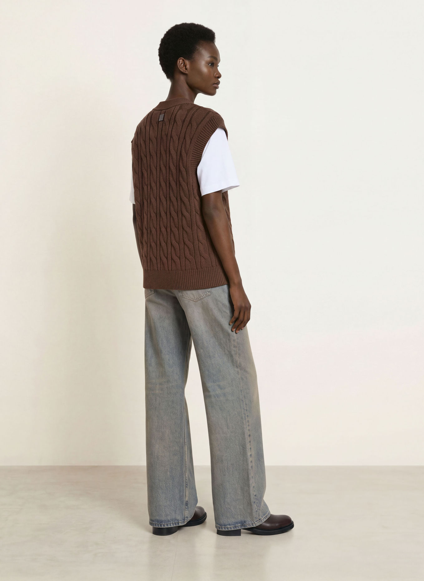 WRSTBHVR IMRAN Knit Vest: DARK BROWN