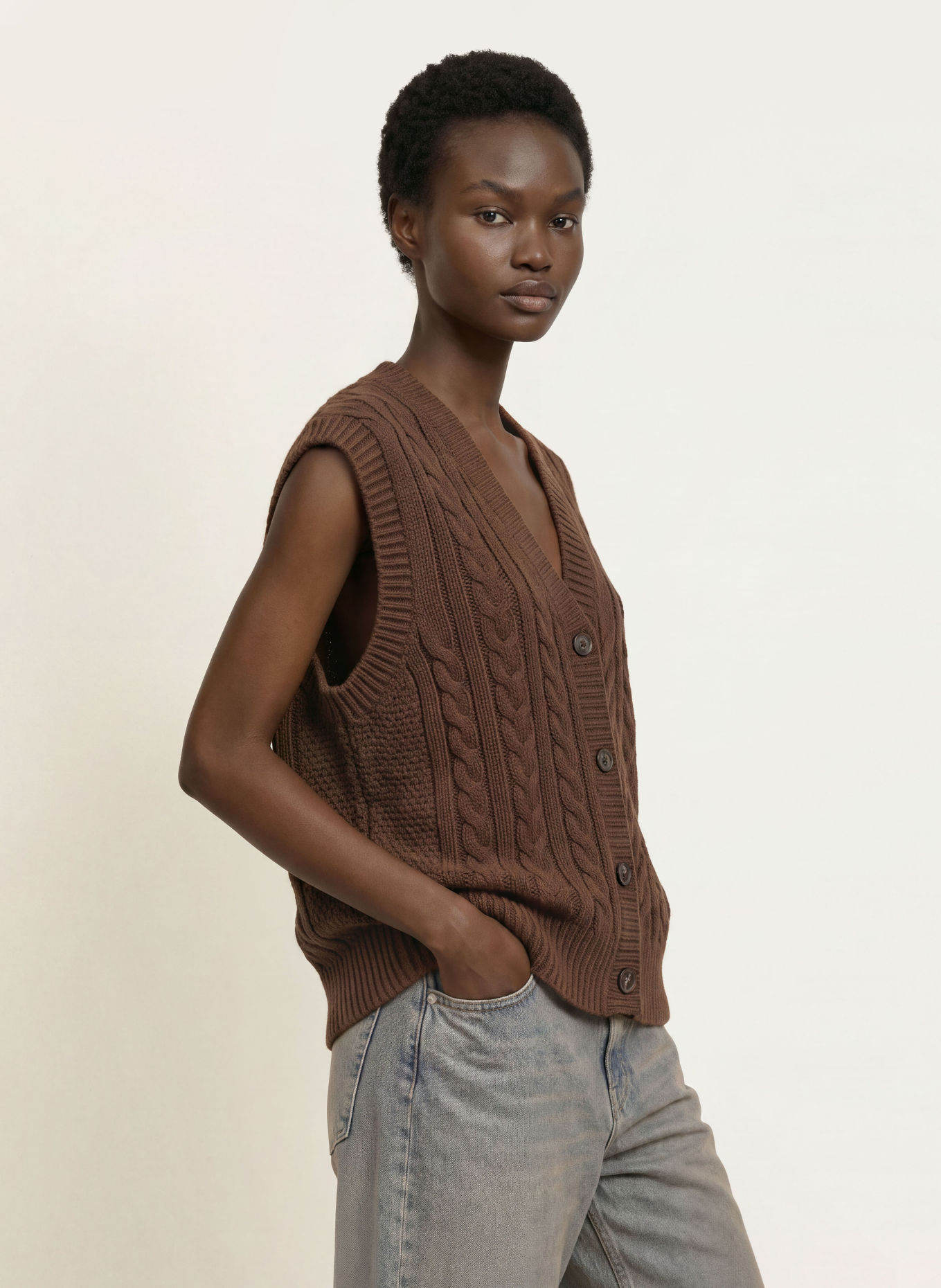 WRSTBHVR IMRAN Knit Vest: DARK BROWN