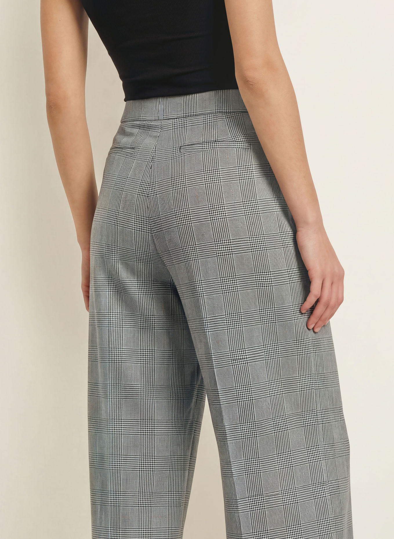 WRSTBHVR EILIKA Trousers: BLACK / WHITE