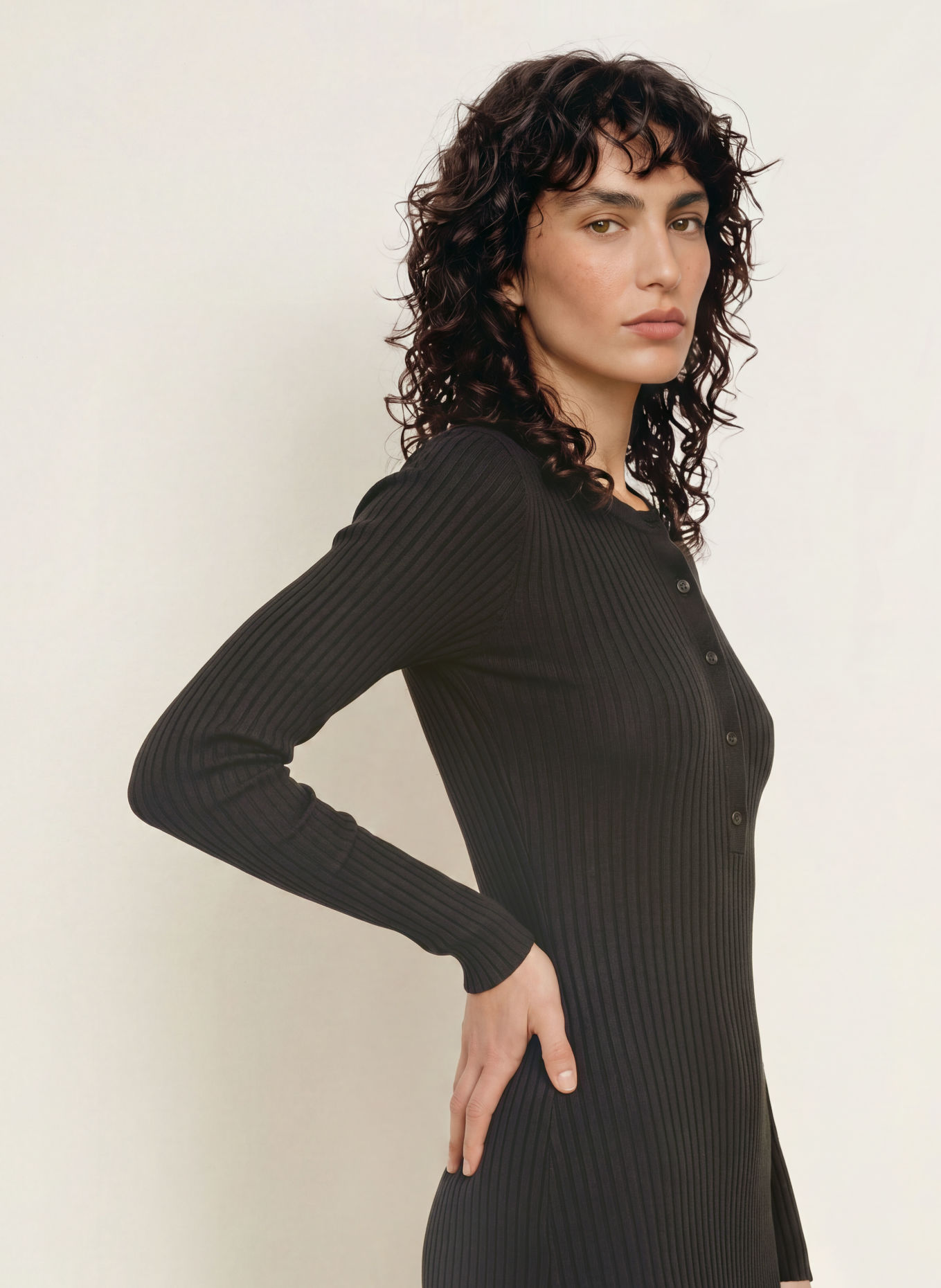 WRSTBHVR Kleid NORA HENLEY: SCHWARZ