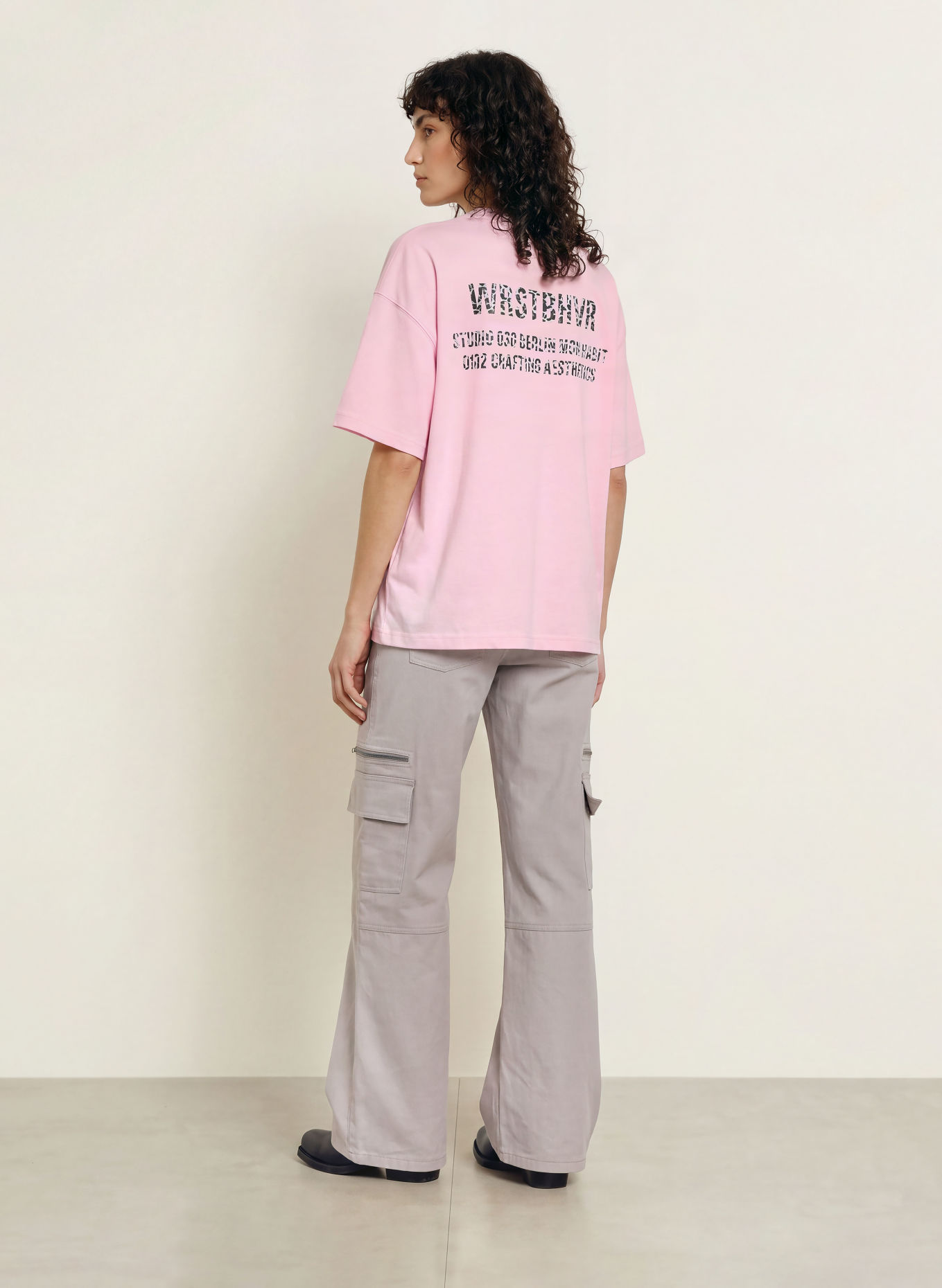 WRSTBHVR T-shirt STUDIO: ROZE / LICHTGRIJS / DONKERGRIJS