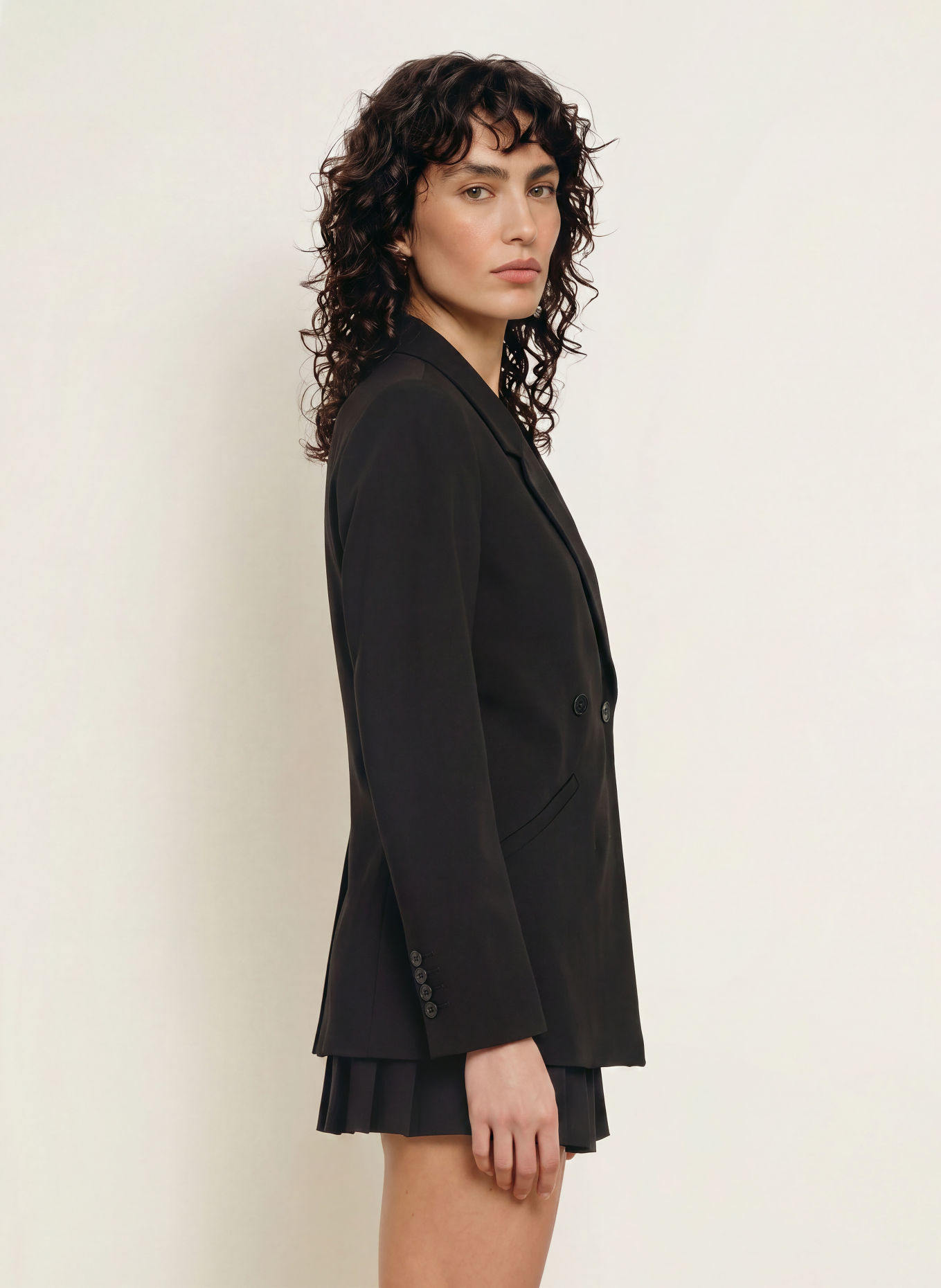 WRSTBHVR Blazer ESTELLE: SCHWARZ