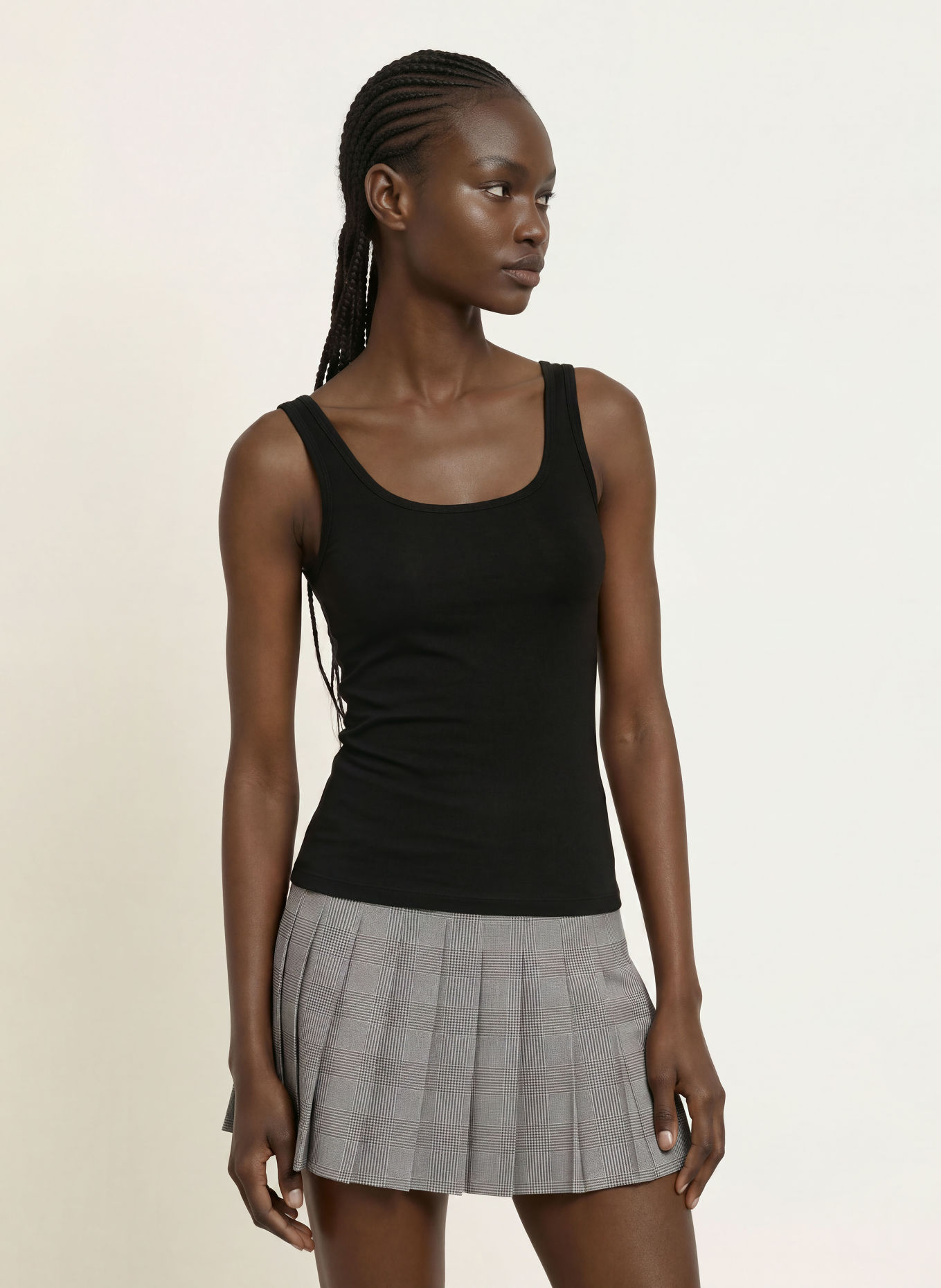 WRSTBHVR AMBER Top: BLACK