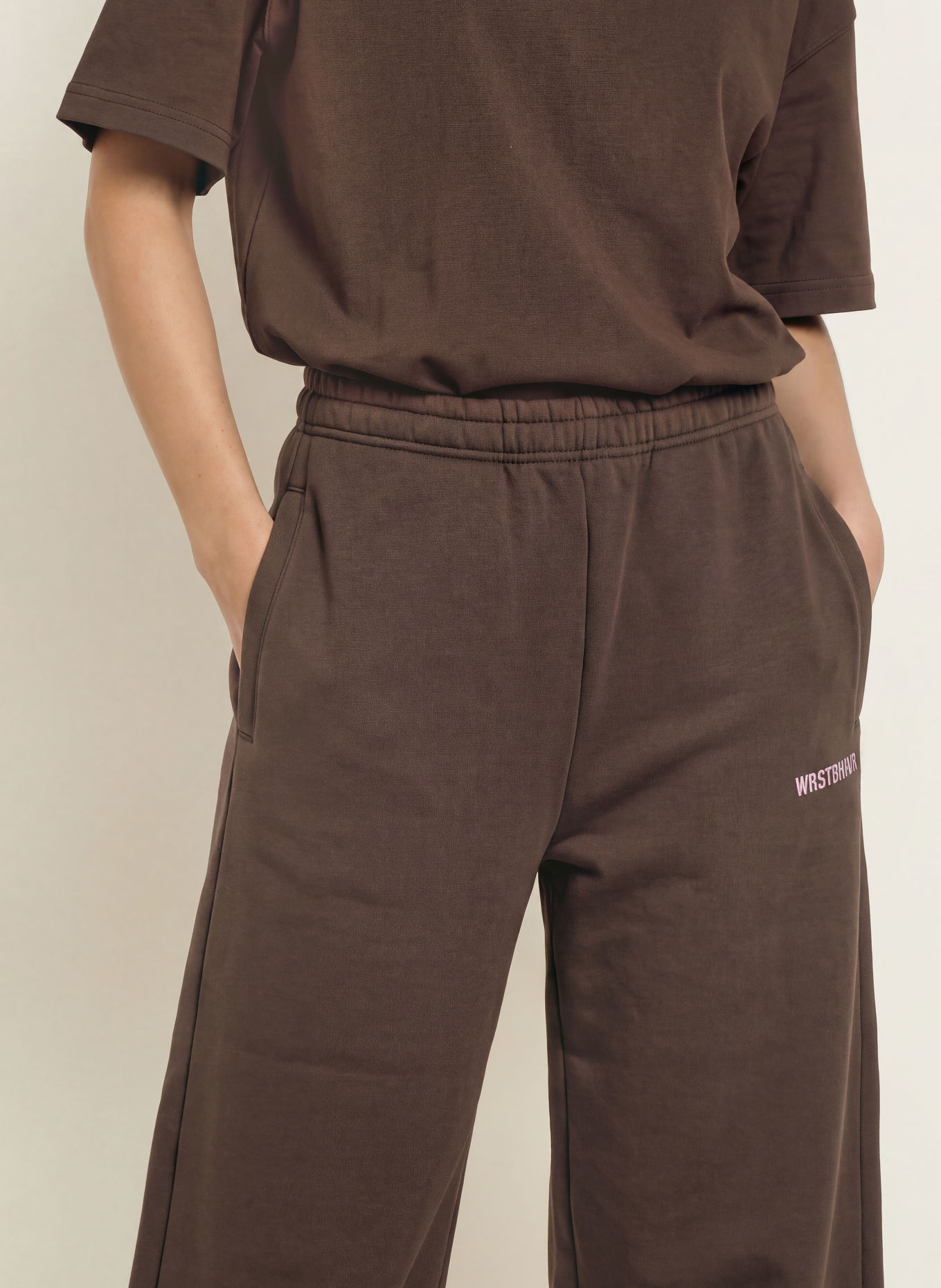 WRSTBHVR Sweatpants ZAYN V4: BRAUN