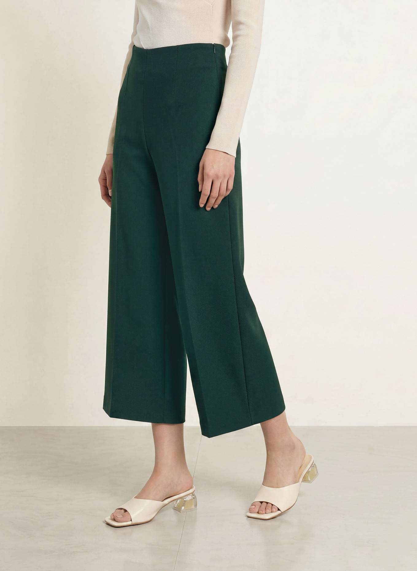 MORE & MORE Culotte: DONKERGROEN