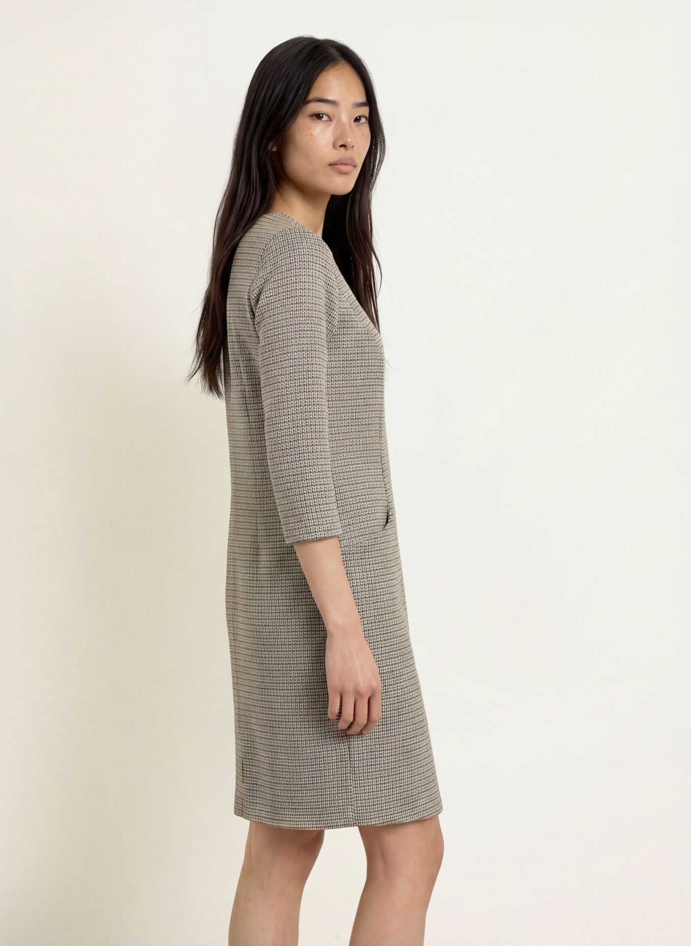 MORE & MORE Etuikleid mit 3/4-Arm aus Jersey: GRAU / ECRU / SCHWARZ