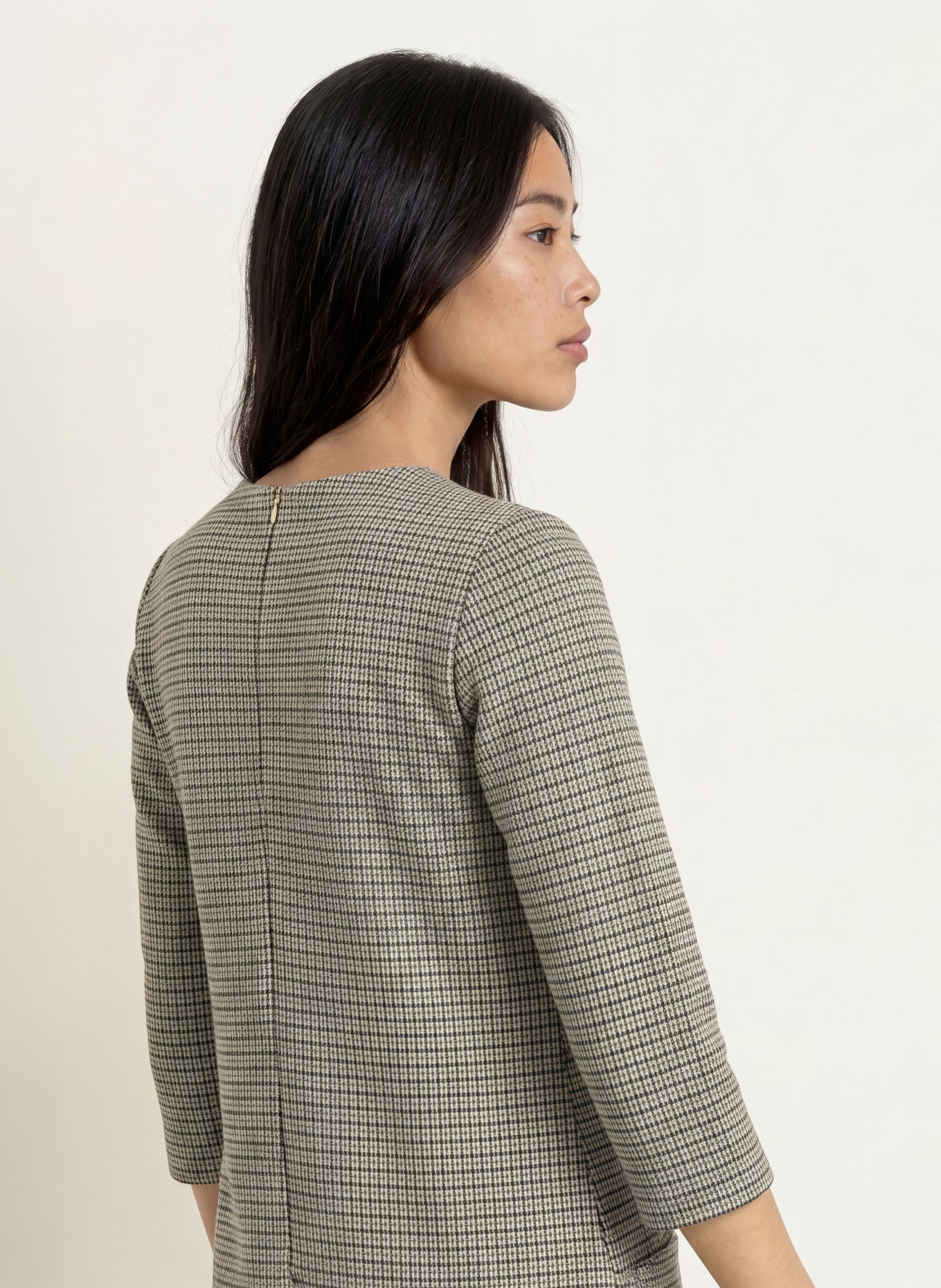 MORE & MORE Etuikleid mit 3/4-Arm aus Jersey: GRAU / ECRU / SCHWARZ