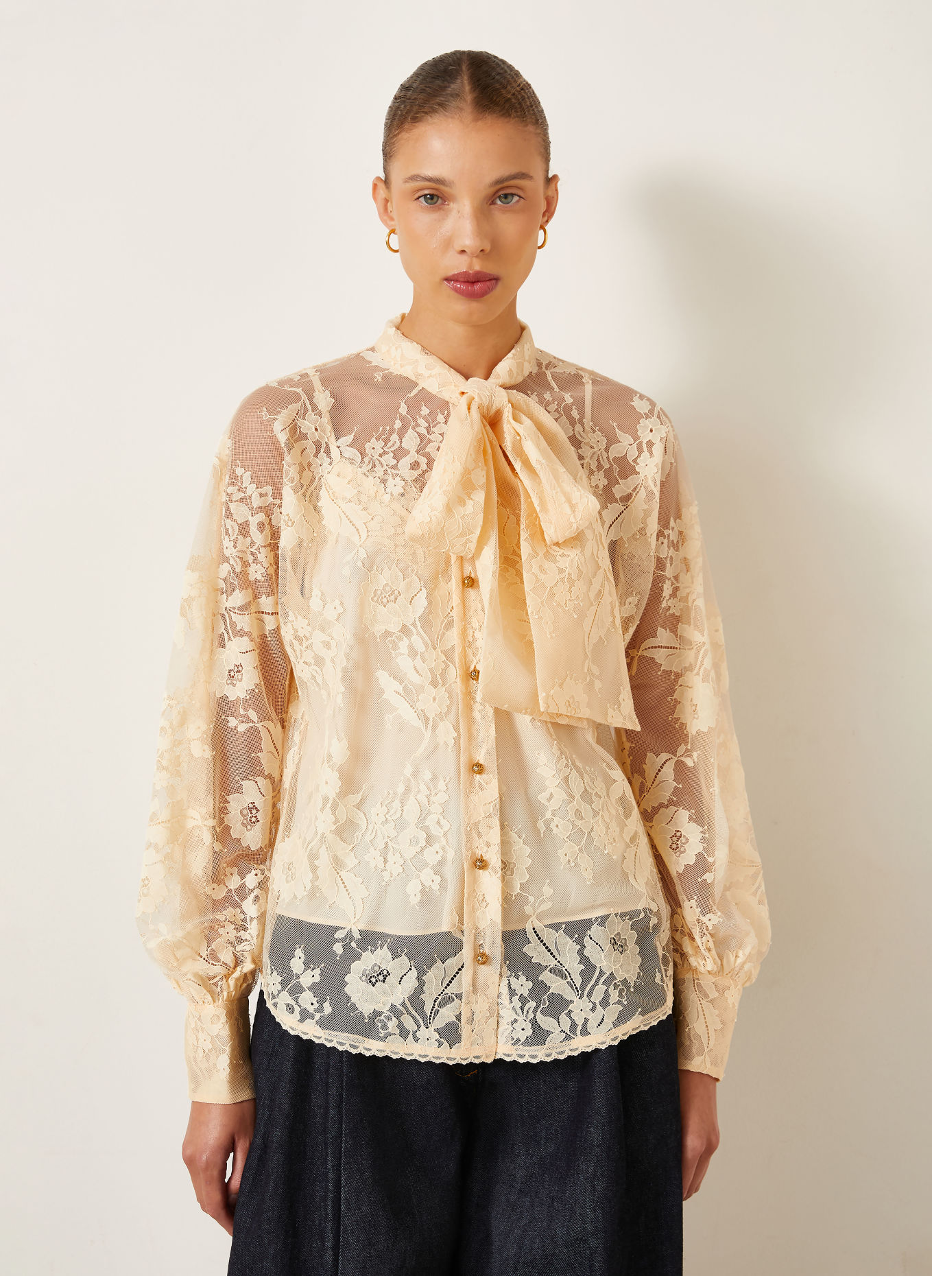 ZIMMERMANN VALIANT Tie-neck blouse in lace: LIGHT YELLOW