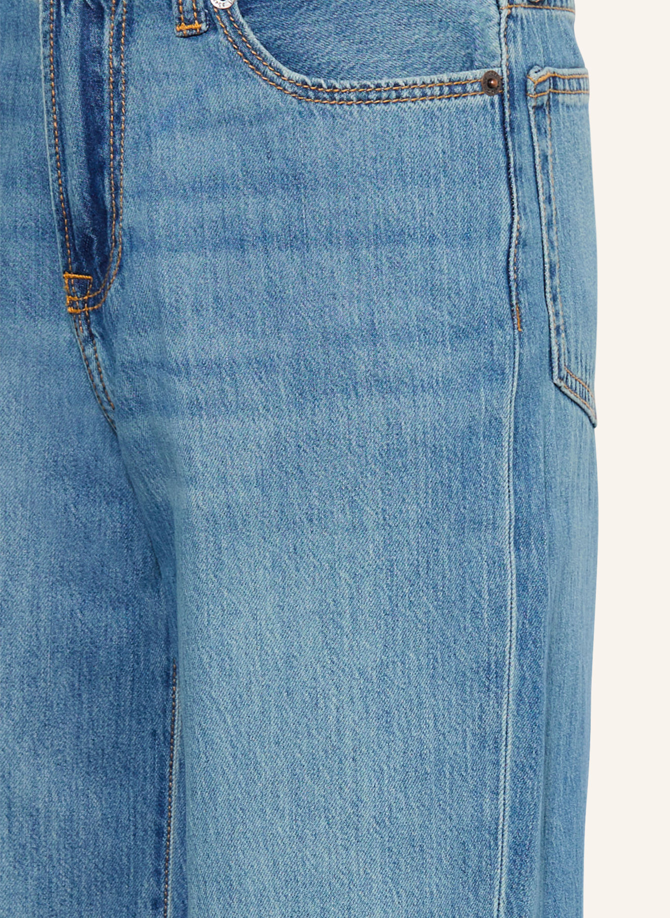 Abercrombie & Fitch Baggy-Fit Jeans: MJM CHAT