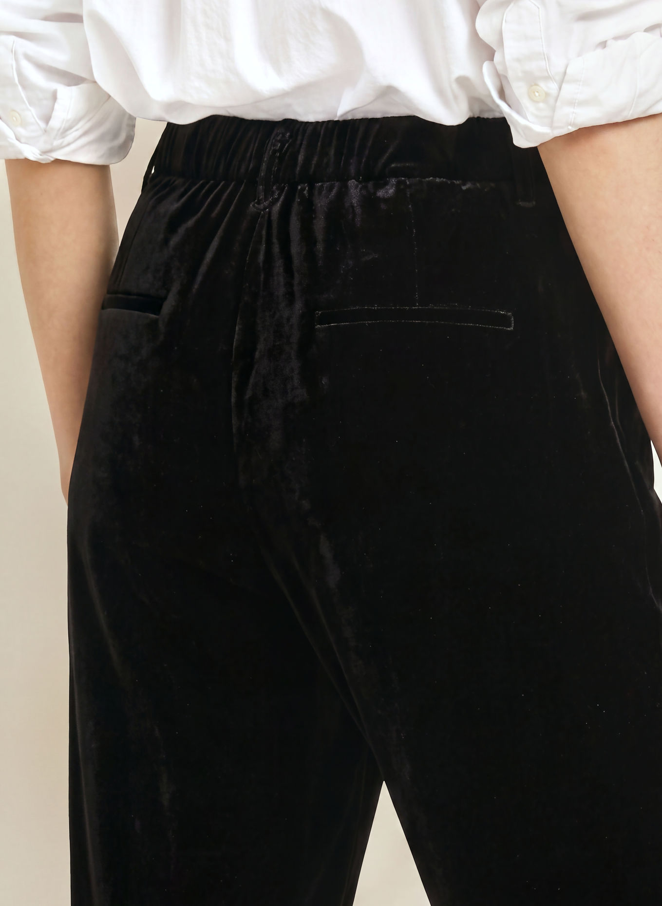 MAC BALLOON 7/8-length velvet trousers: BLACK