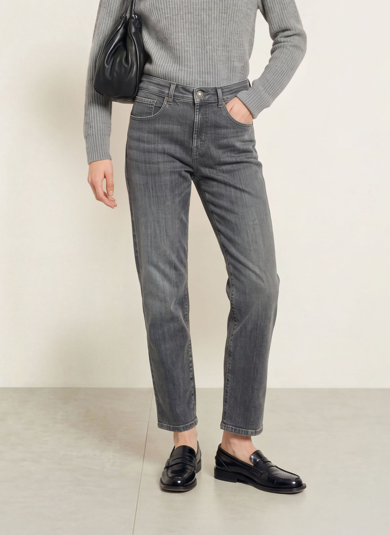 MAC Jean droit GINA: D973 dark grey wash