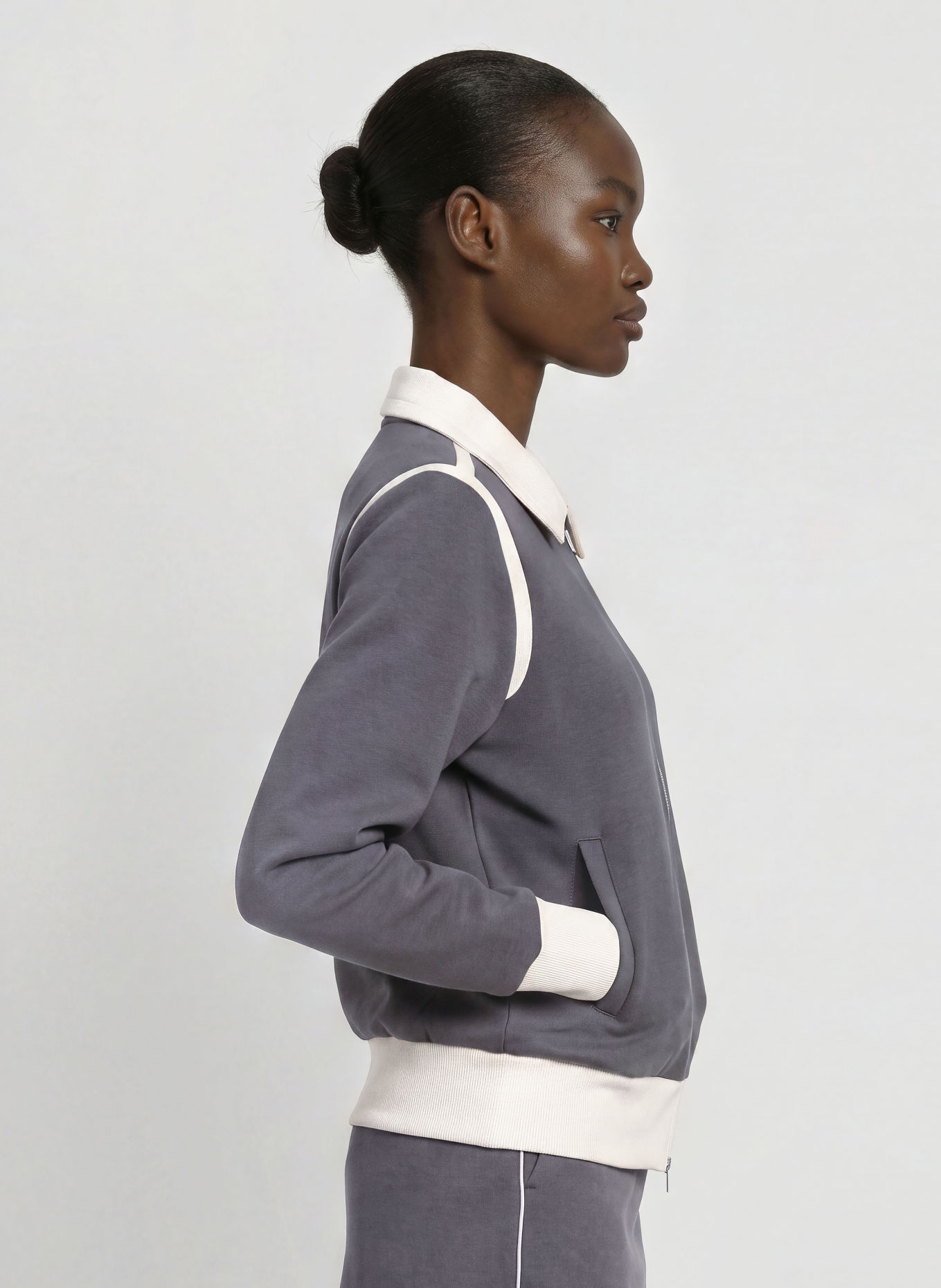 EA7 EMPORIO ARMANI Sweatjacke PRO: BRAUN / CREME